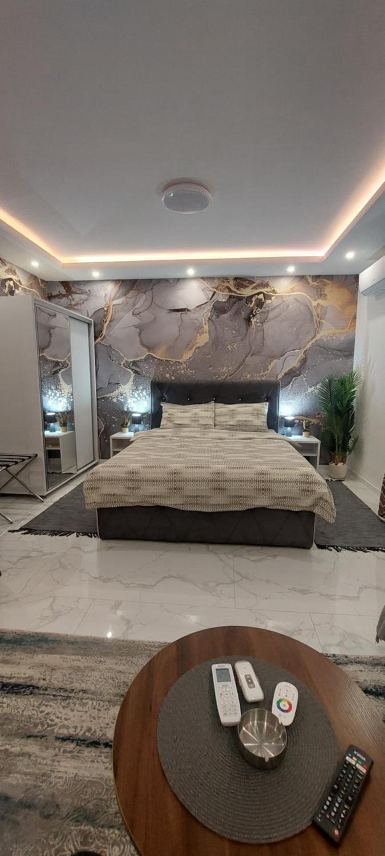 GOLD APARTMANI