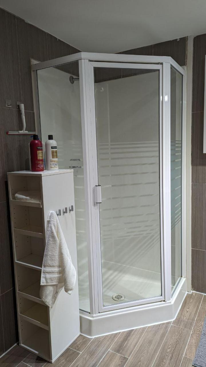 Private Garden-Level Suite