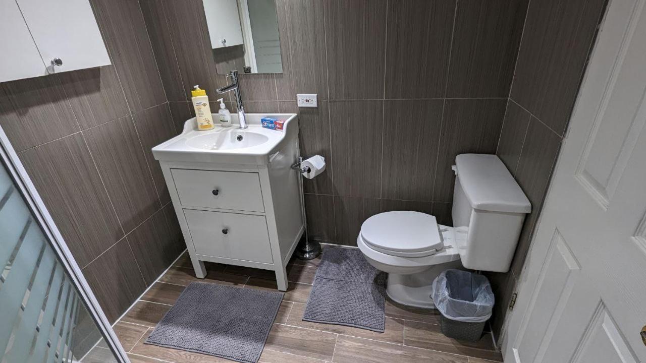 Private Garden-Level Suite