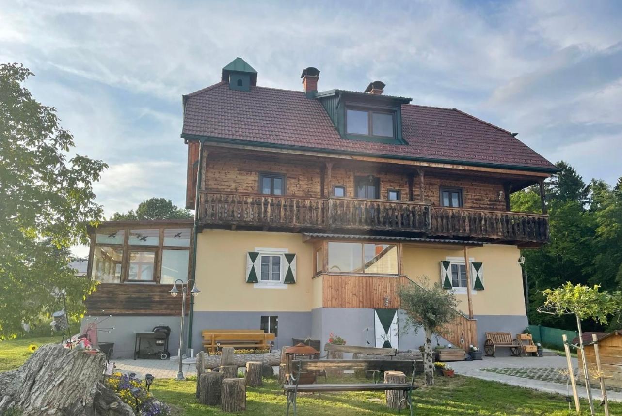 Uriges Bauernhaus mit Blick auf Graz view 3