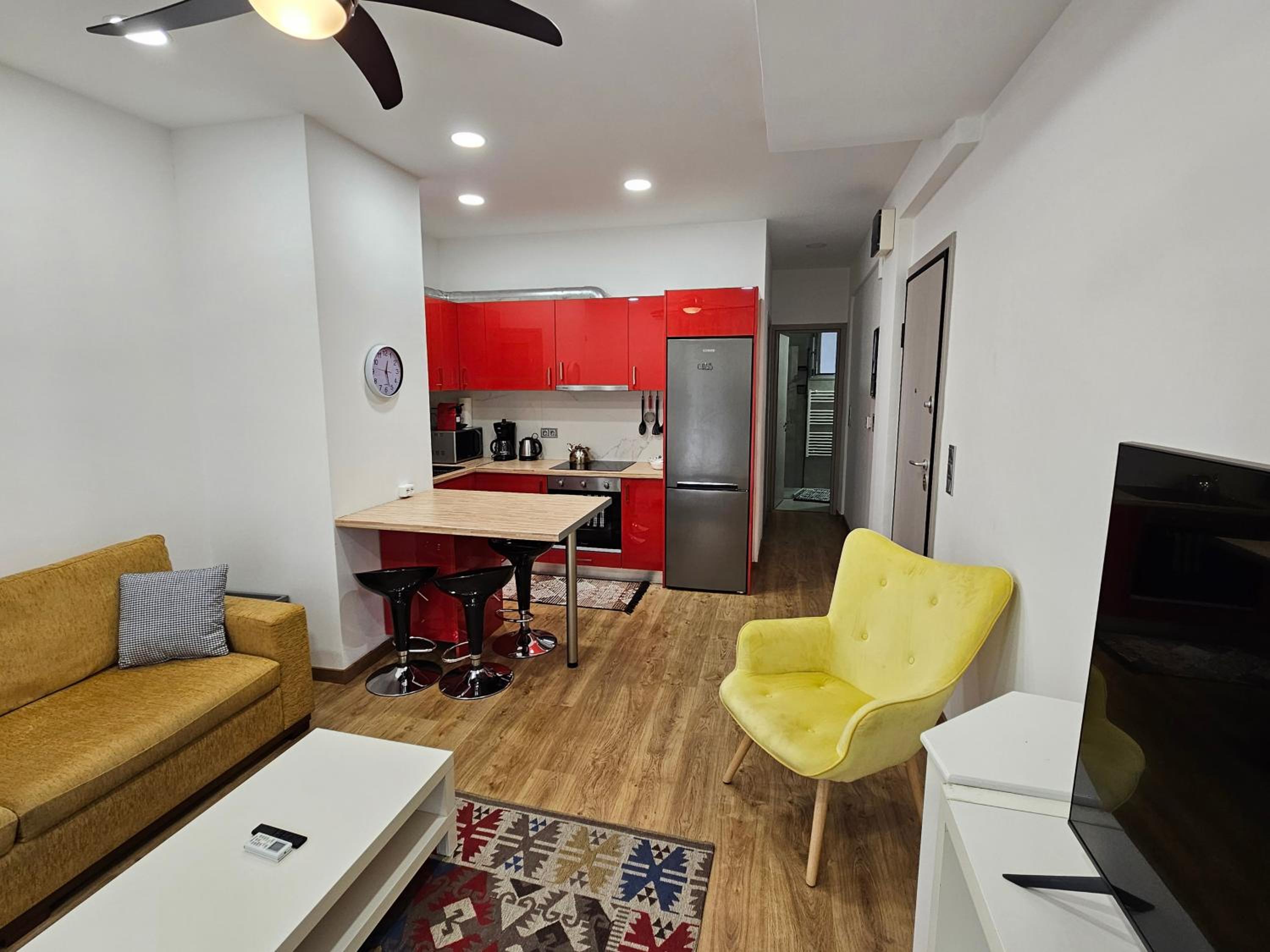 Academia apartments by the park