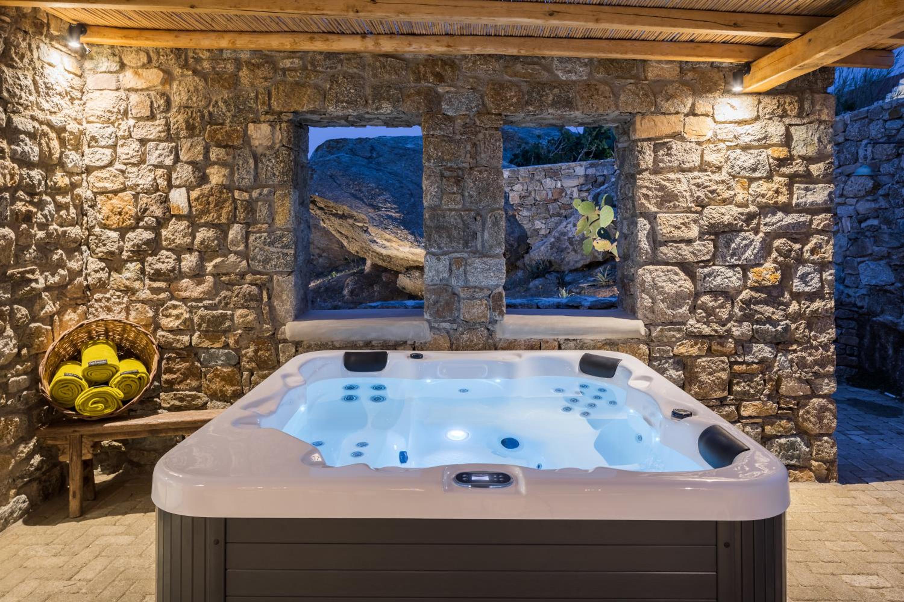 Mykonos Cottage