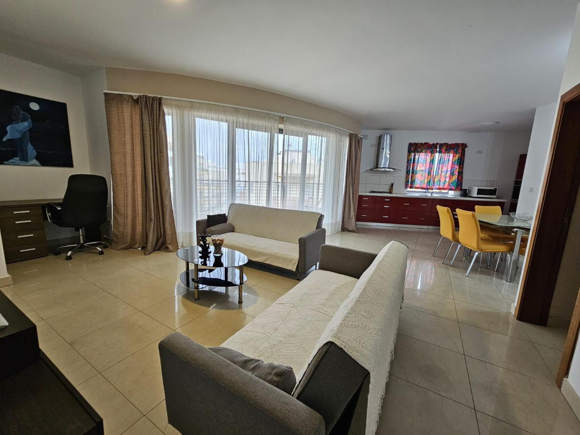Modern Central Apartment E9 photo 2