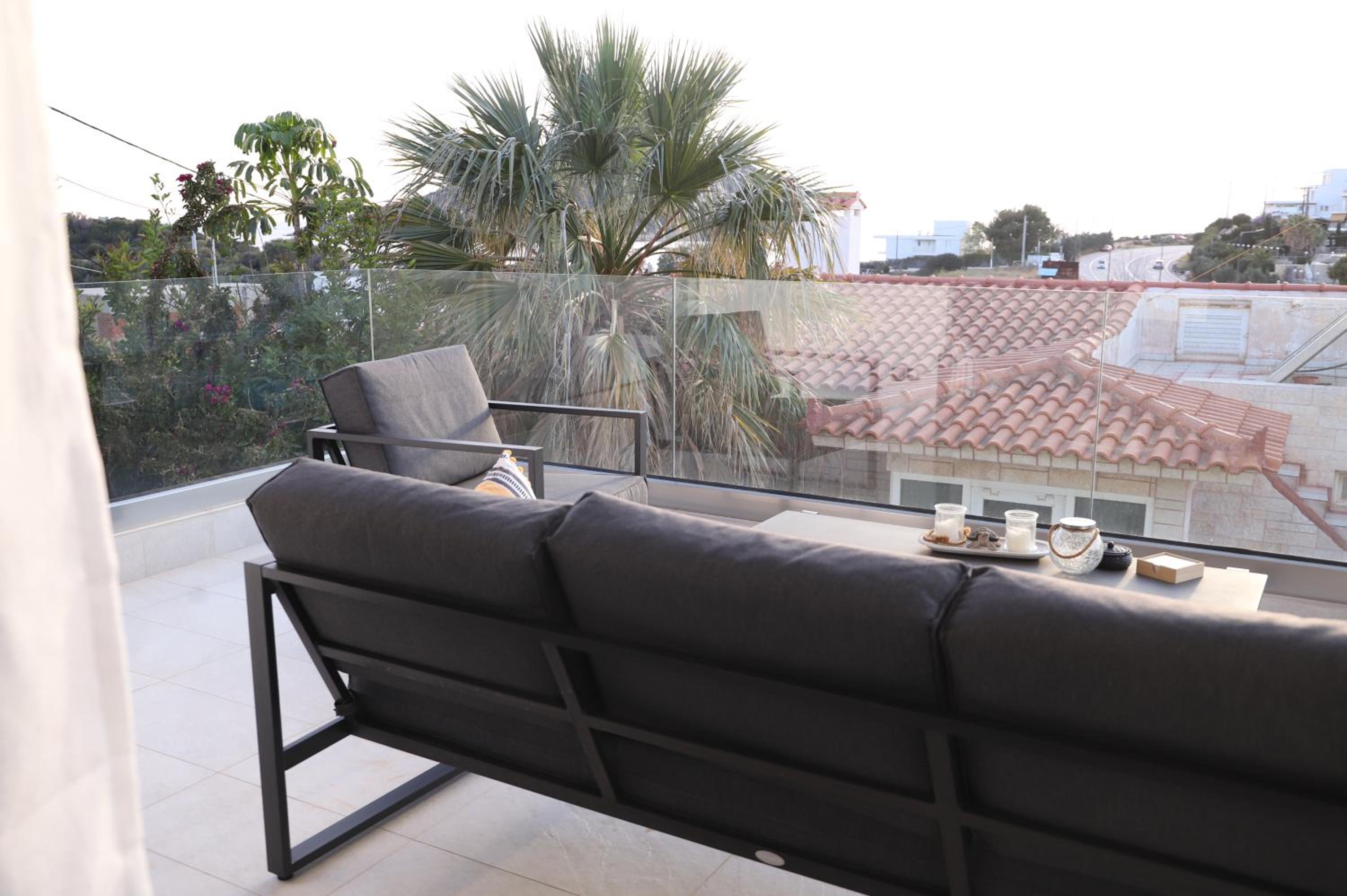 Villa Achilleas by the sea