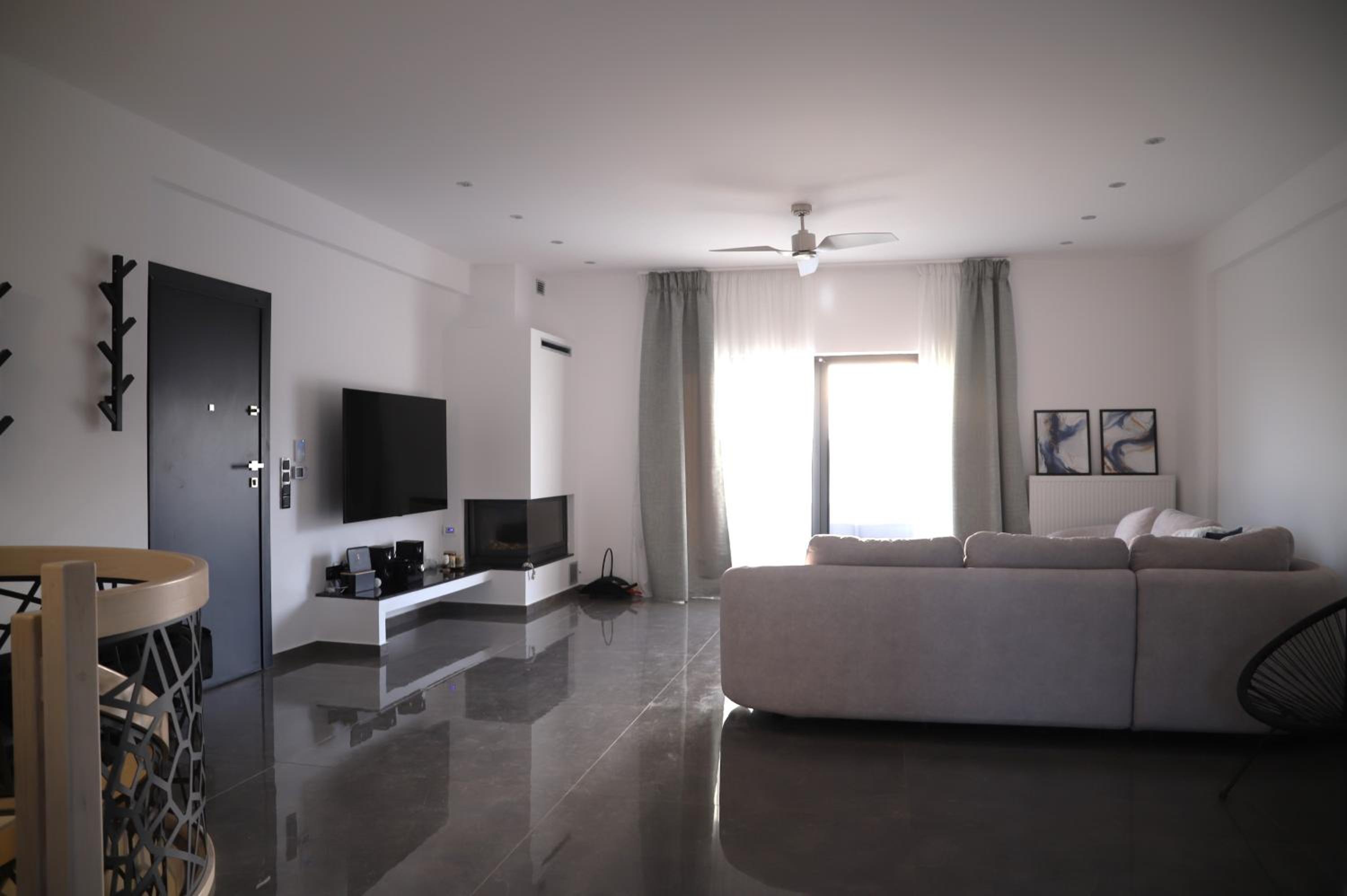Villa Achilleas by the sea