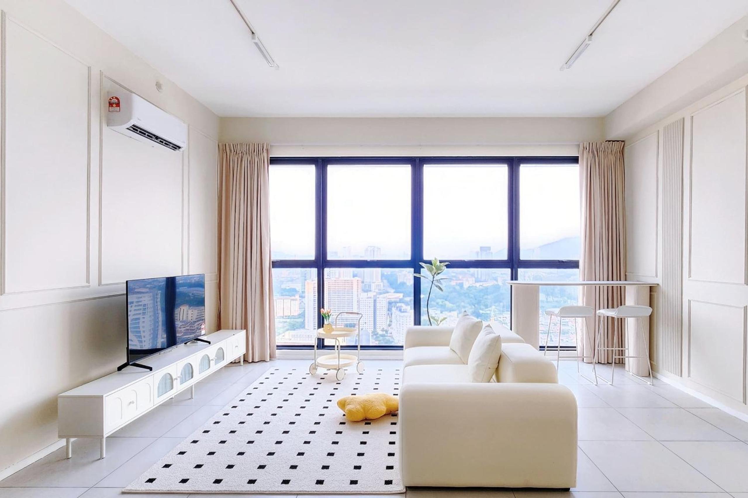Tatami with Seaview, 9pax, Urban Suites by PG Home photo 1