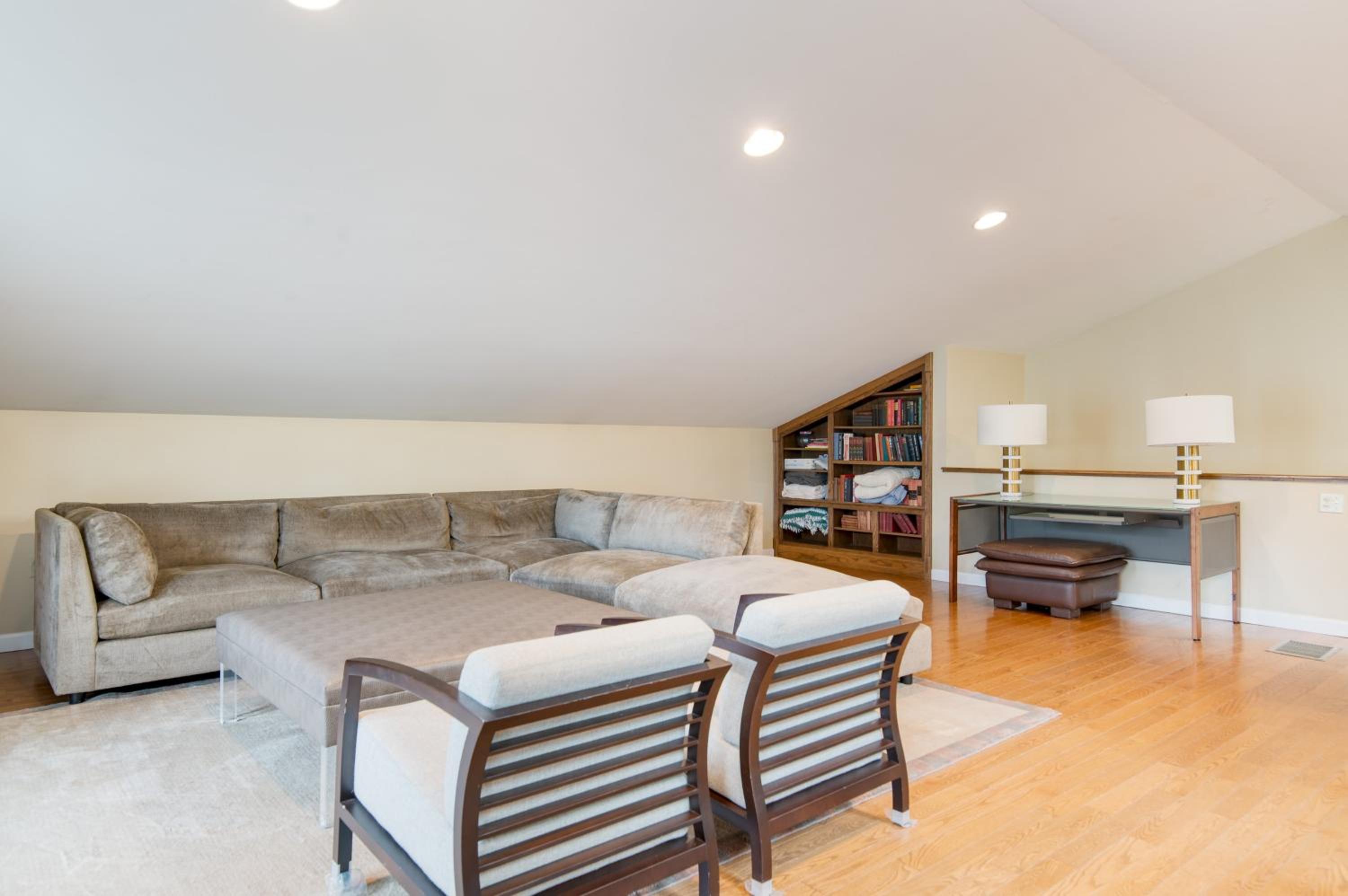 Secluded Estate • Optional Guest House Pond Playroom Gym Theater Sunny Pond by AvantStay
