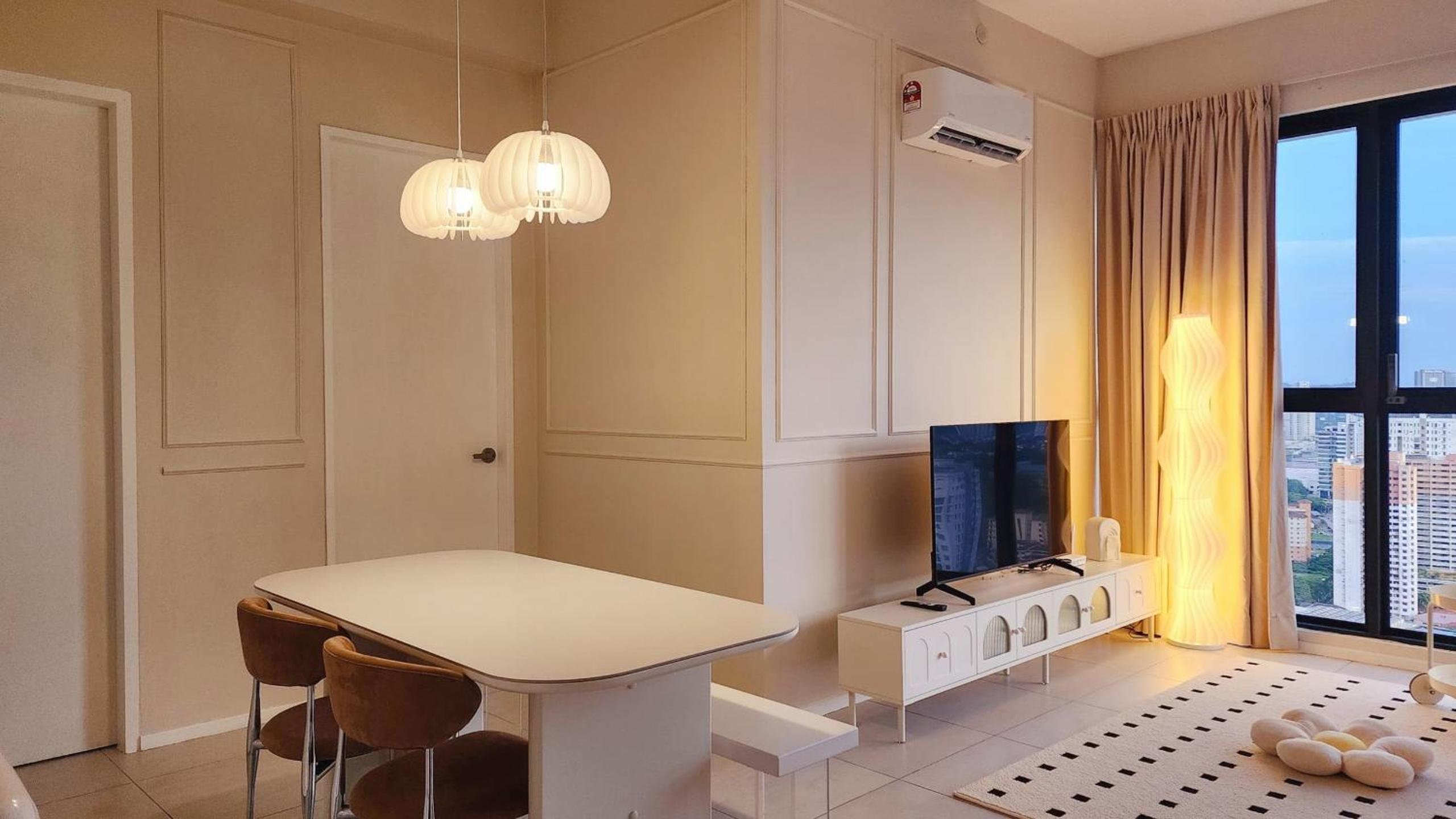 Tatami with Seaview, 9pax, Urban Suites by PG Home photo 7