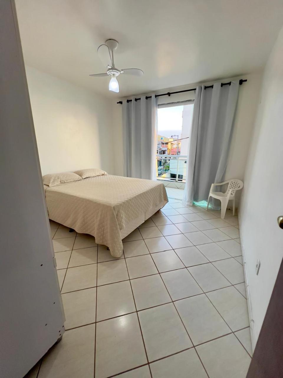 Apartamento com vista para o POR DO SOL.