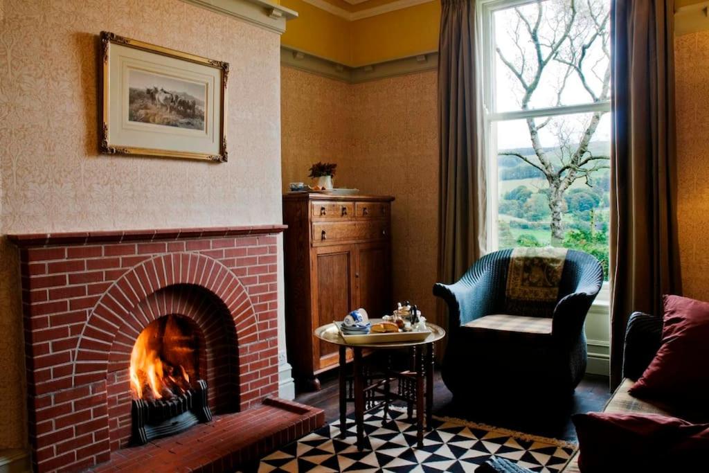 Woodlands House