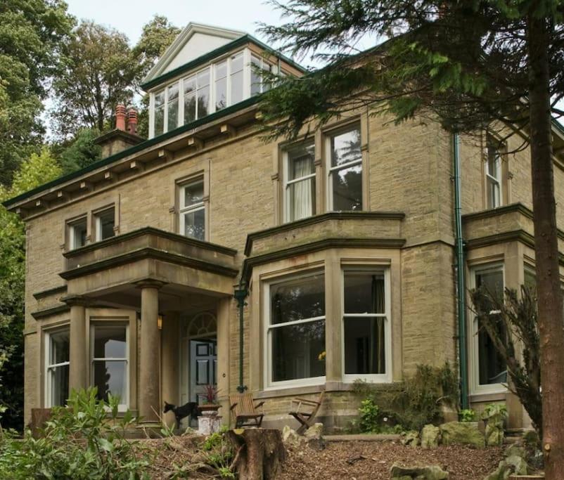 Woodlands House