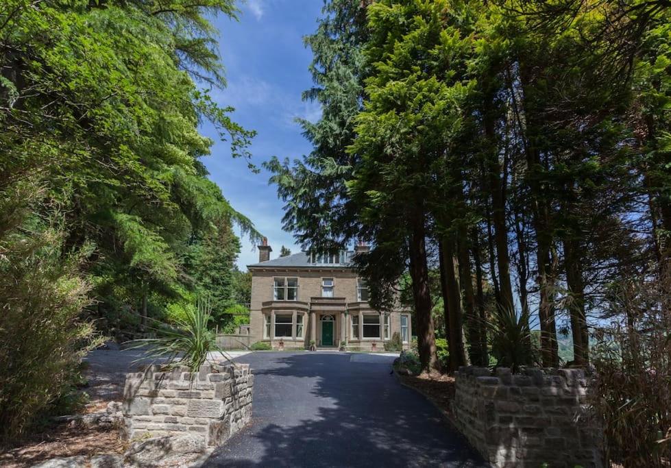 Woodlands House