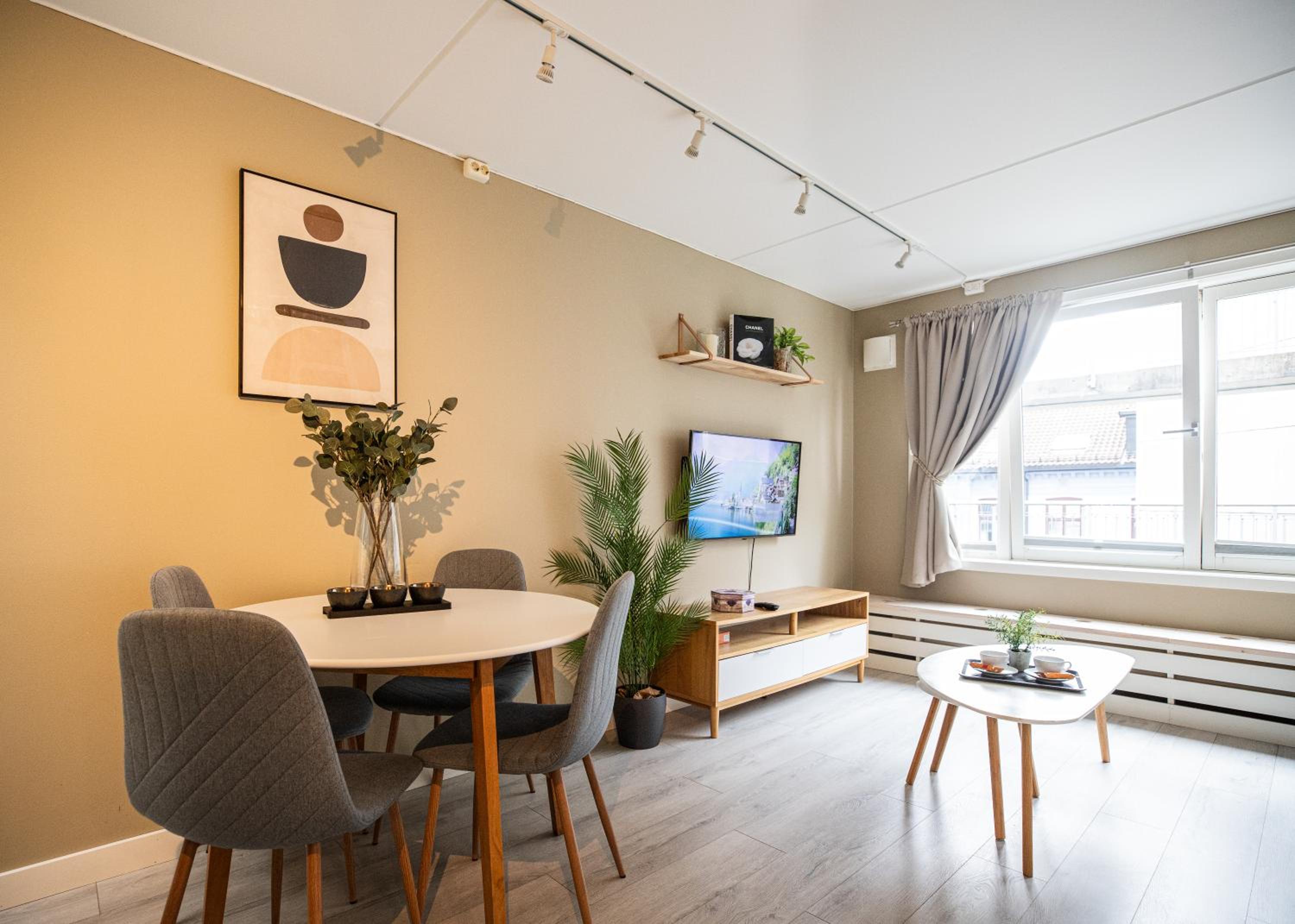 Ultracentral duplex with private rooftop terrace