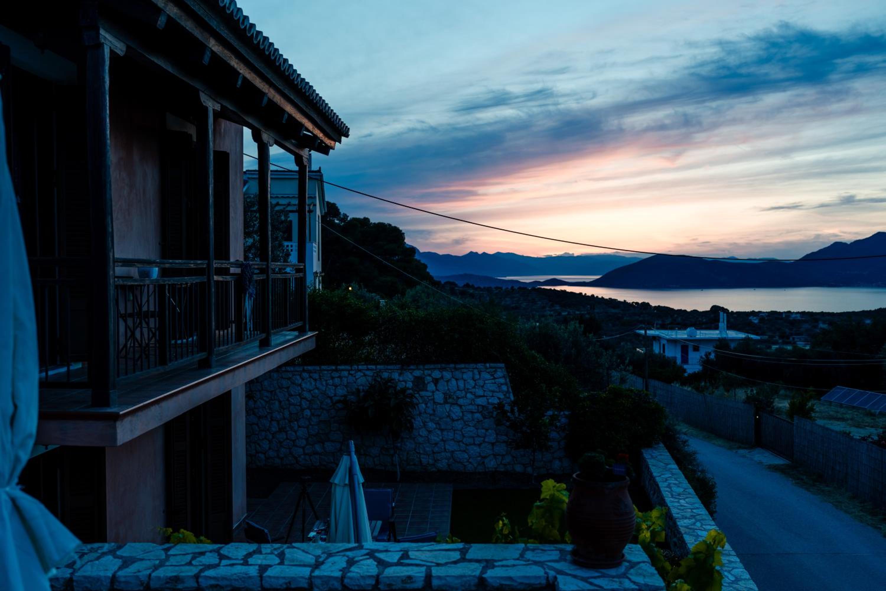 Poseidon Apartments