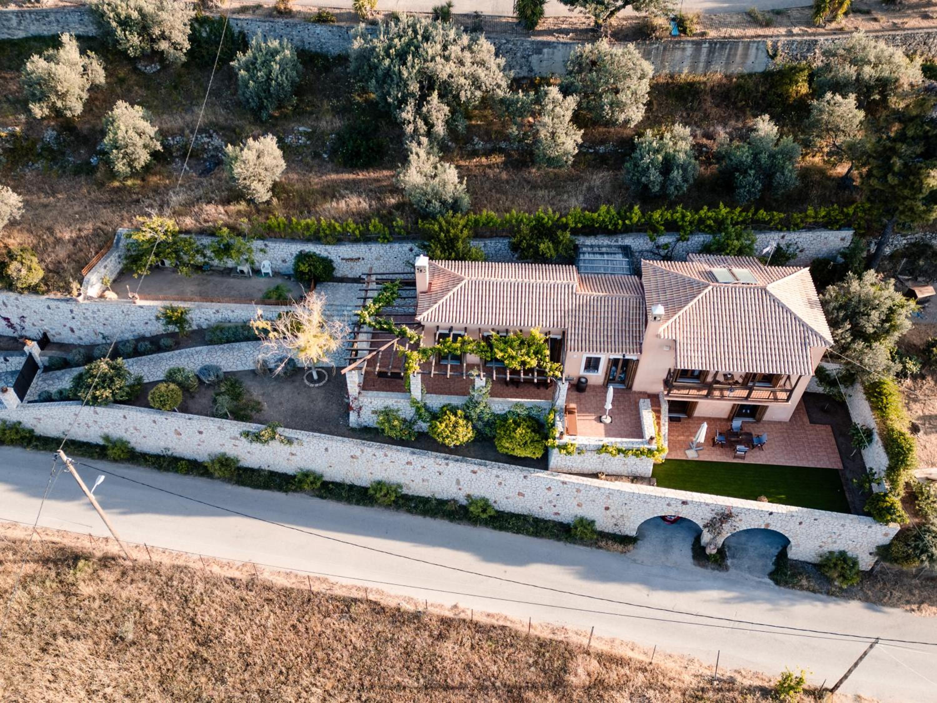 Poseidon Apartments