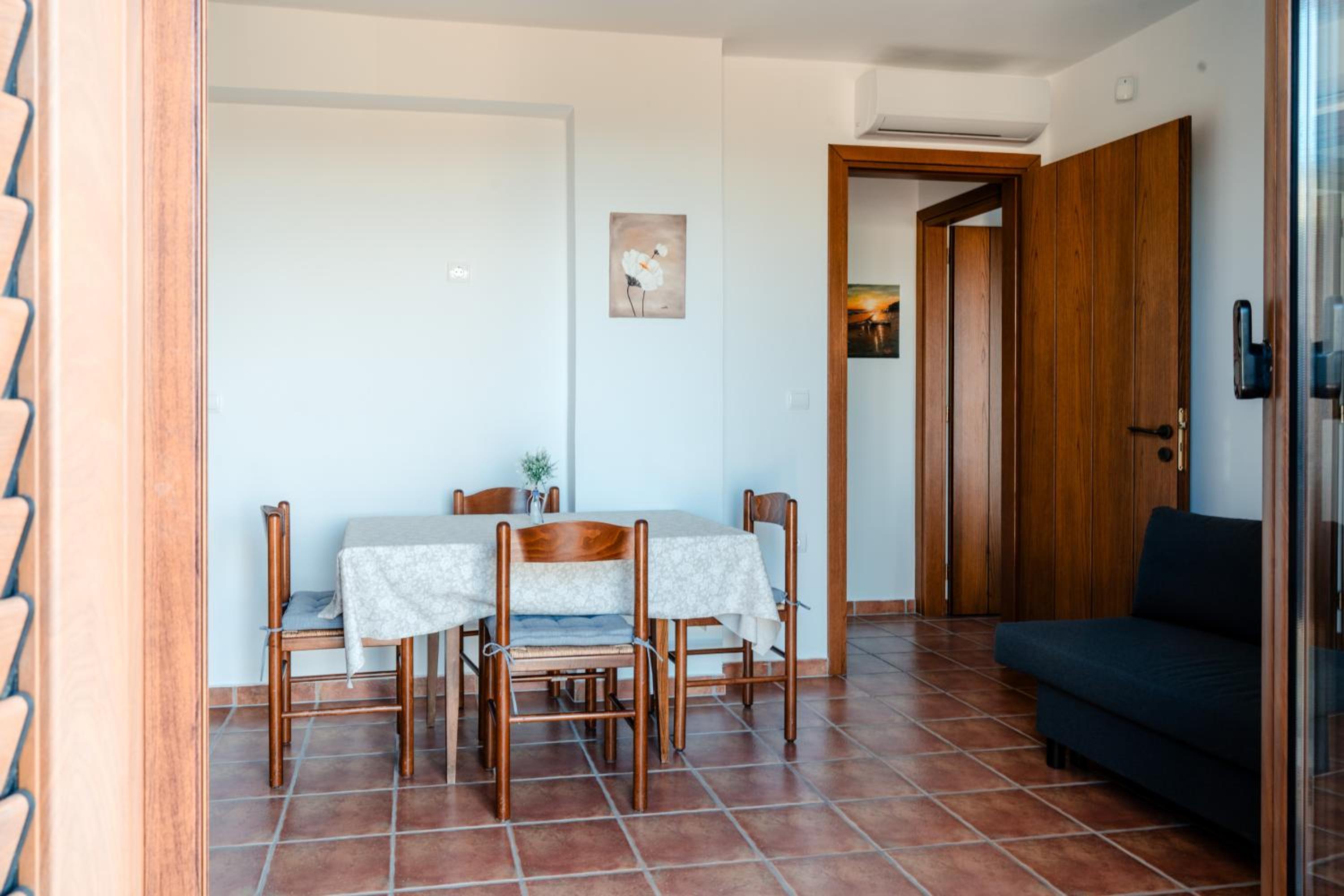 Poseidon Apartments
