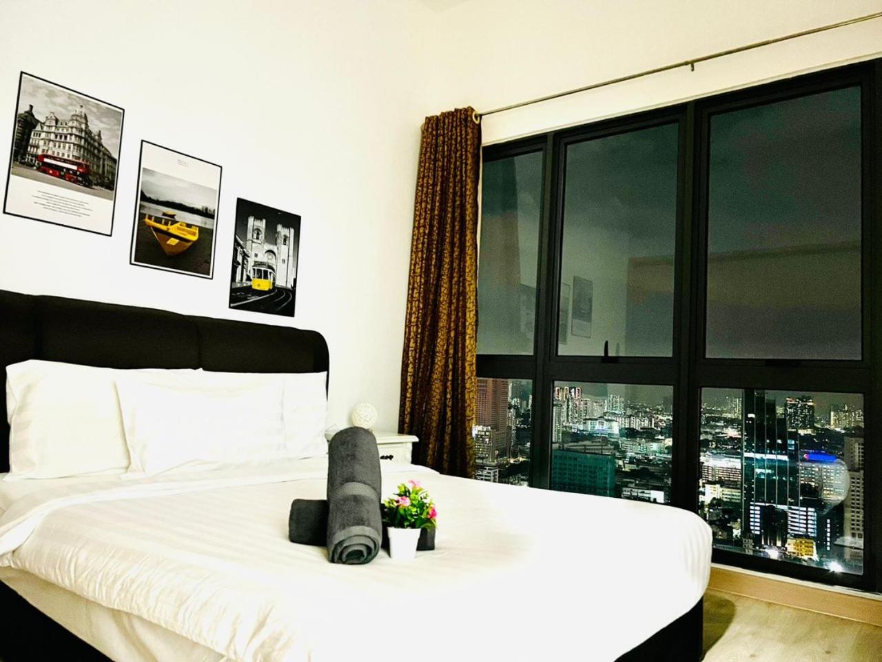 KLCC The Luxe Colony Skypool By Tasrifa