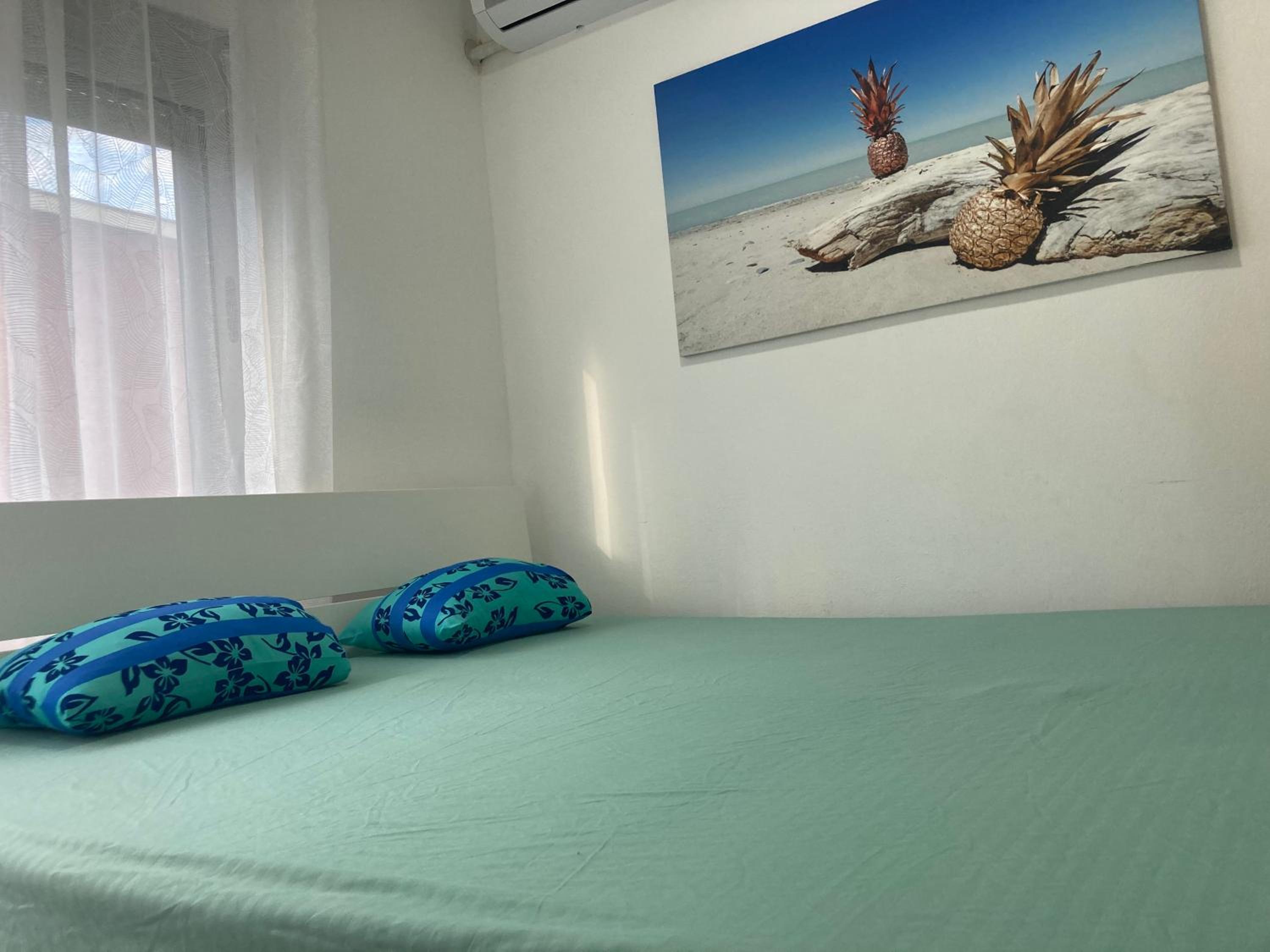 Majlinda's apartment
