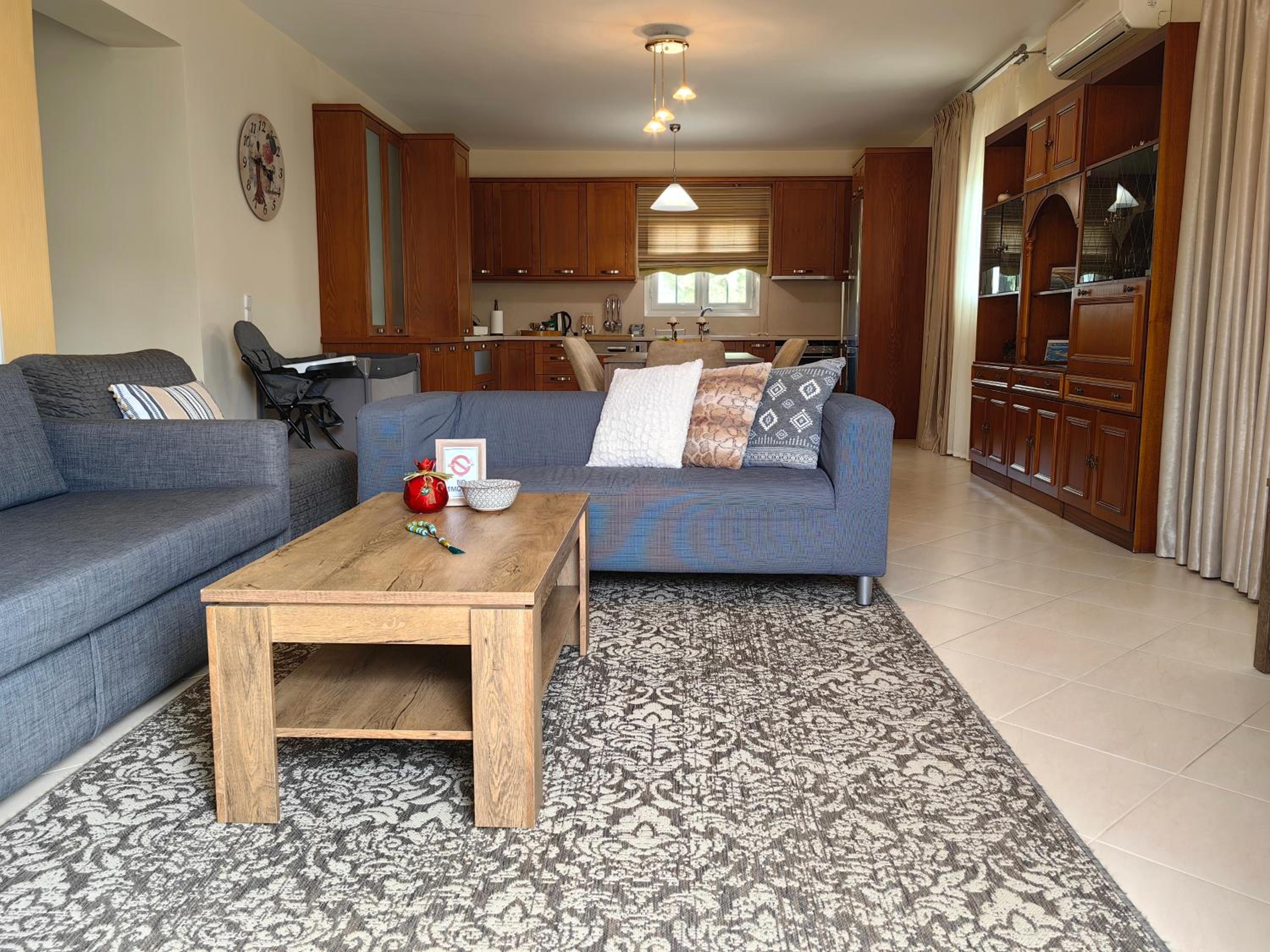 Eleni's Holiday Home view 3