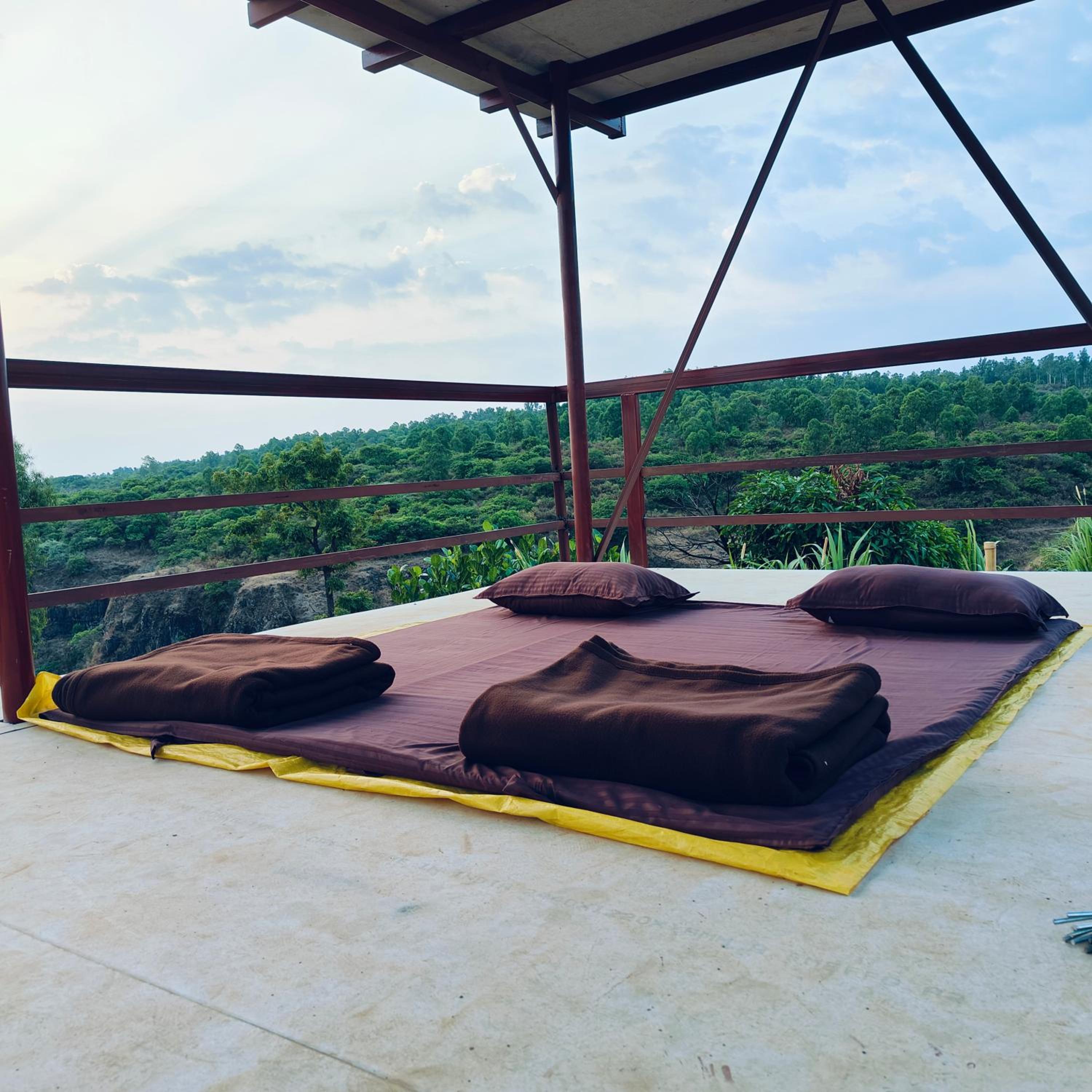 Yuva Yatri Campsite
