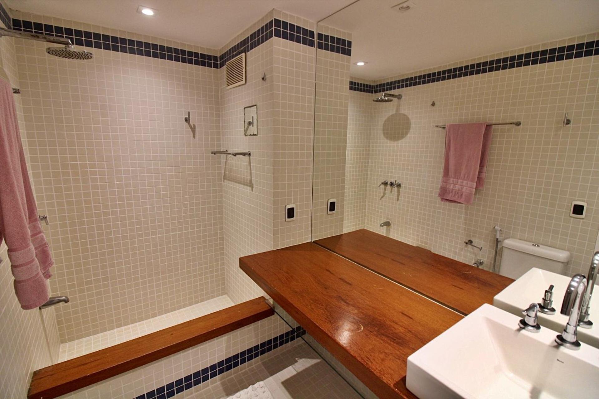 Loft frente praia Barra da Tijuca, ao lado do Windsor