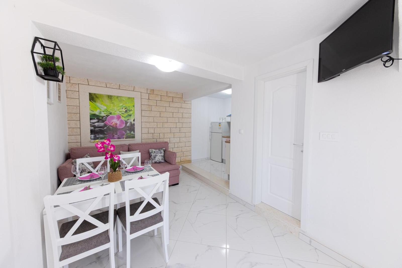 Apartmani Marin