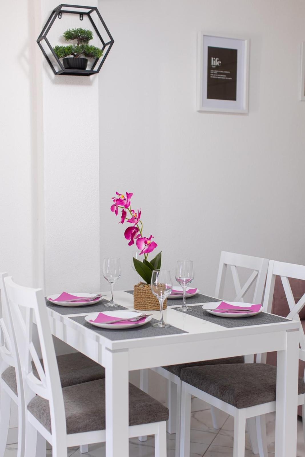 Apartmani Marin
