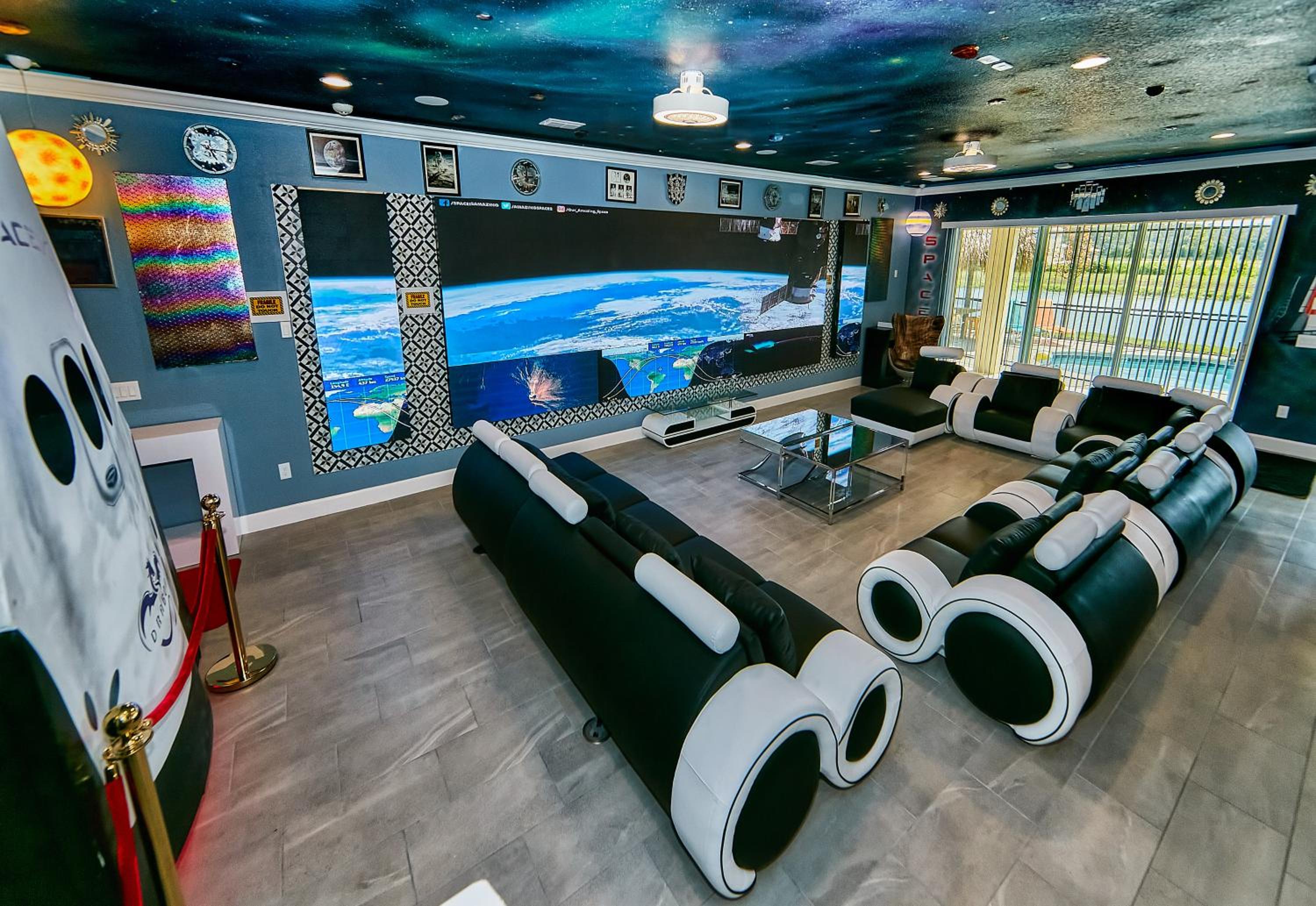 lounge