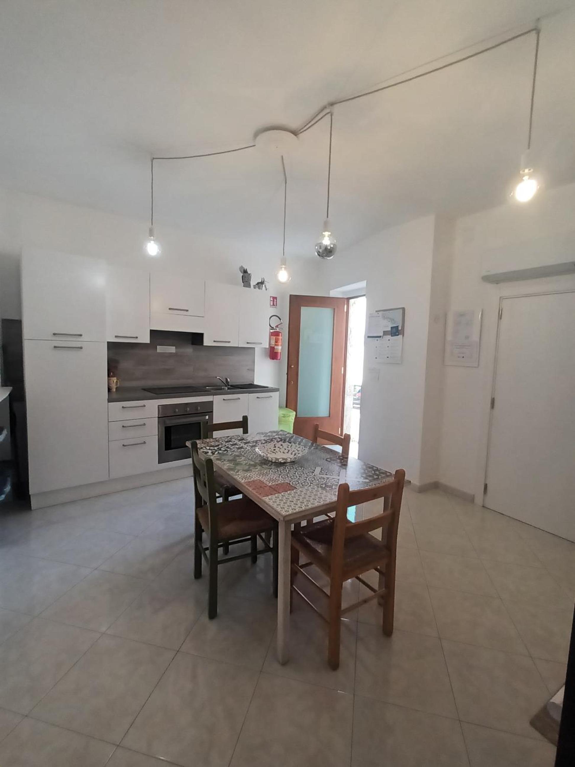 Antiche Mura Apartments"Cielo di Puglia" -2 matrimoniali, cucina e terrazzo view 4