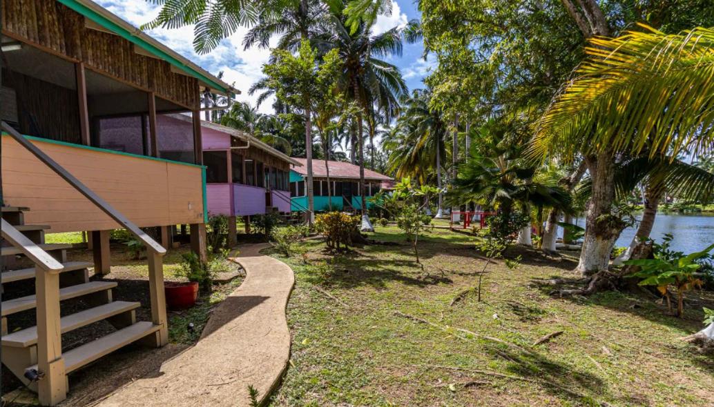 River Bend Resort Bze