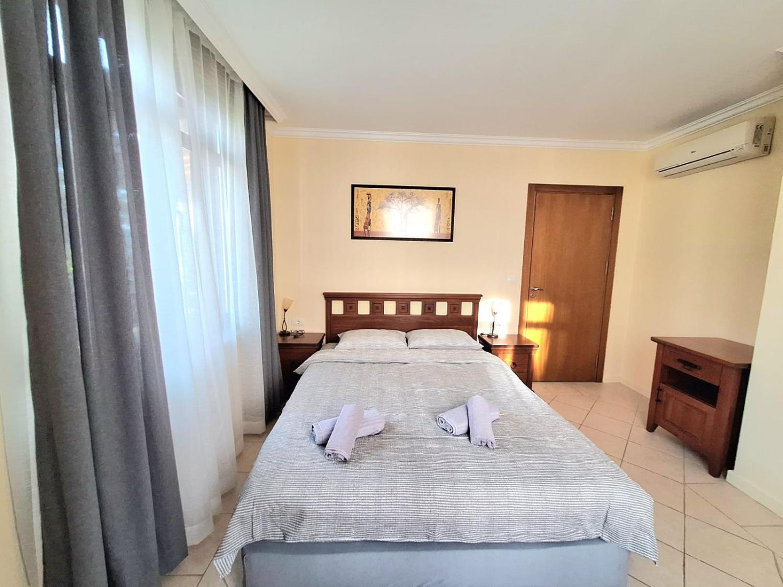 Marina Sun Sea View Apartment