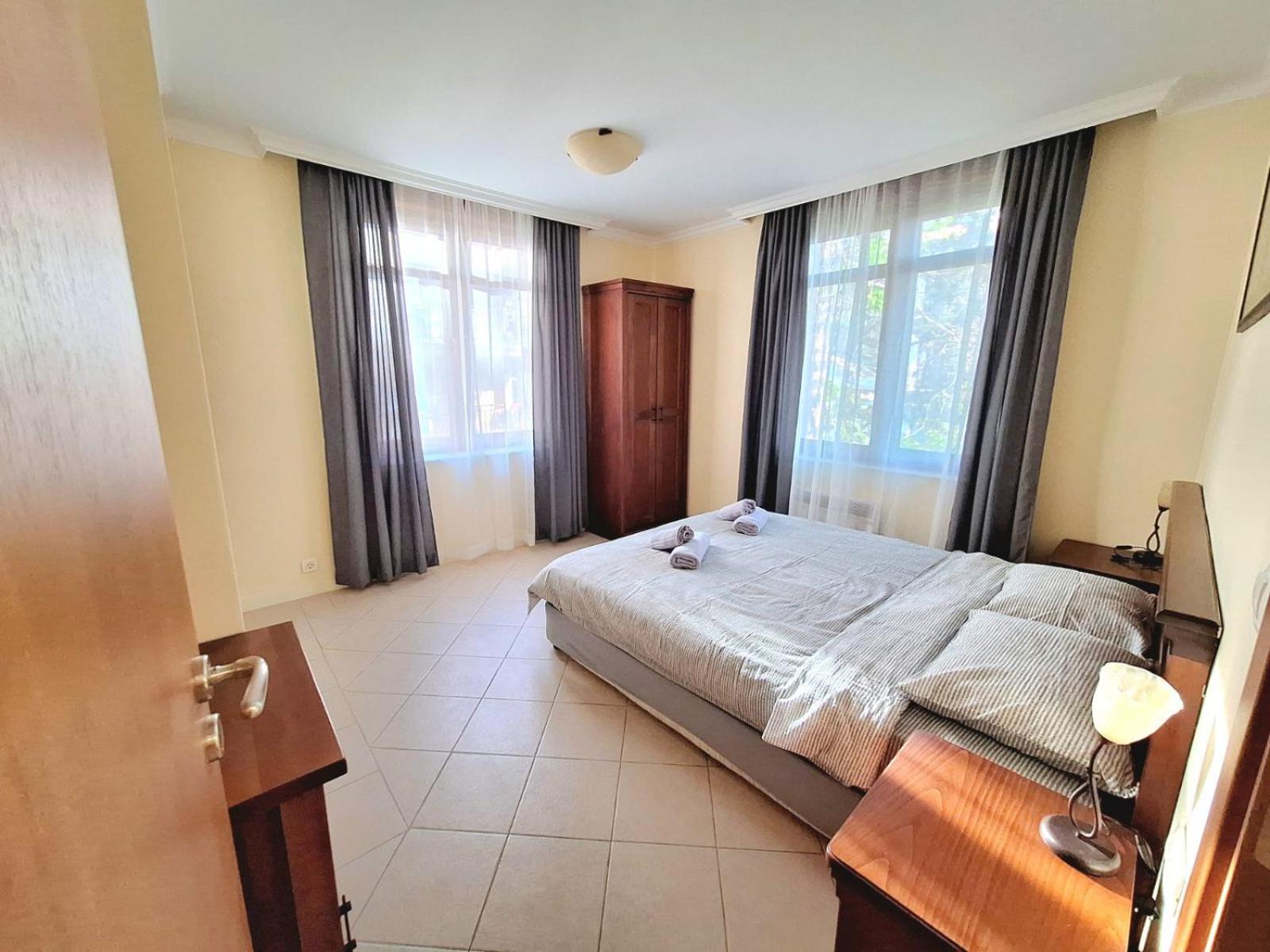 Marina Sun Sea View Apartment