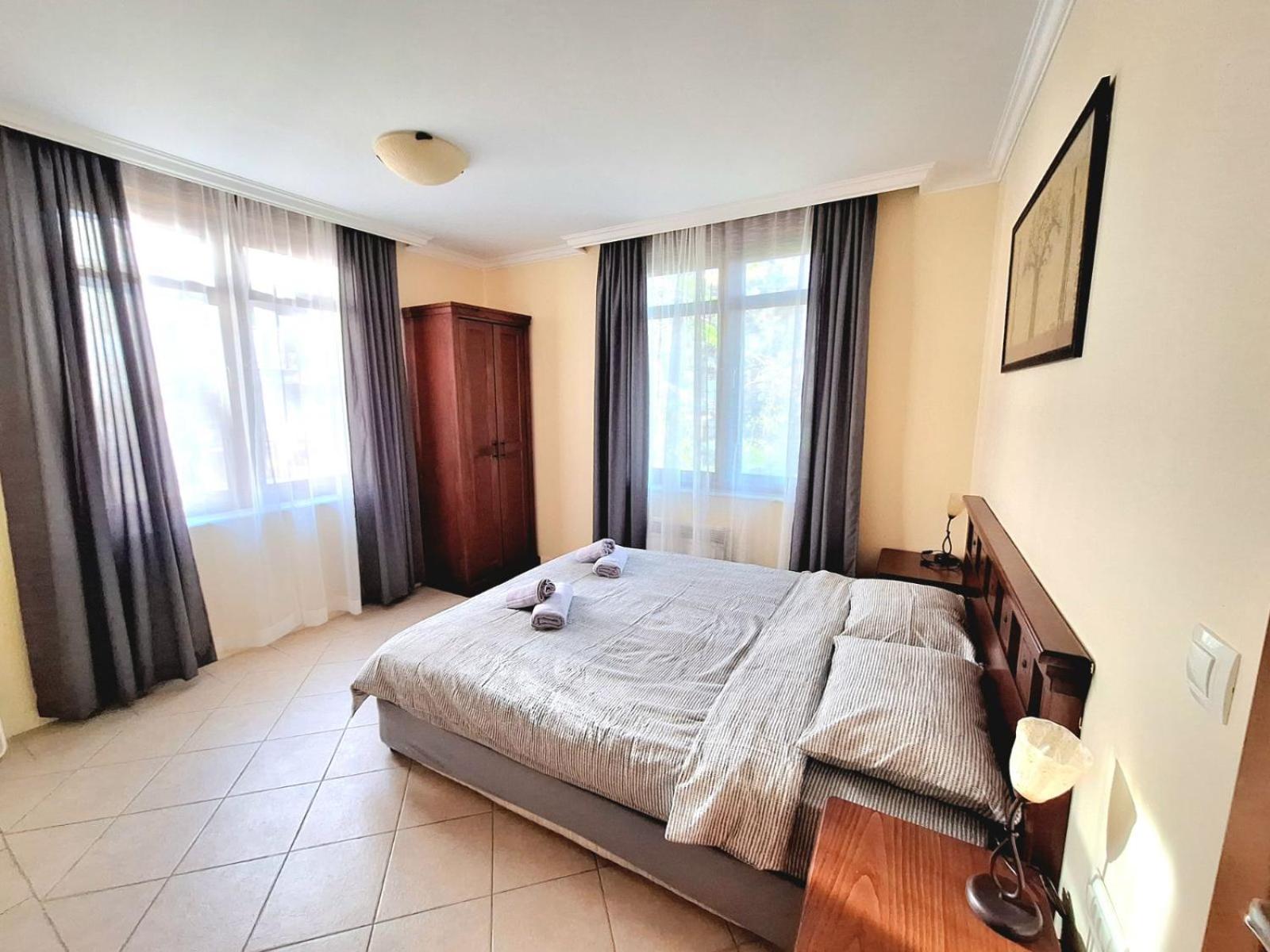 Marina Sun Sea View Apartment