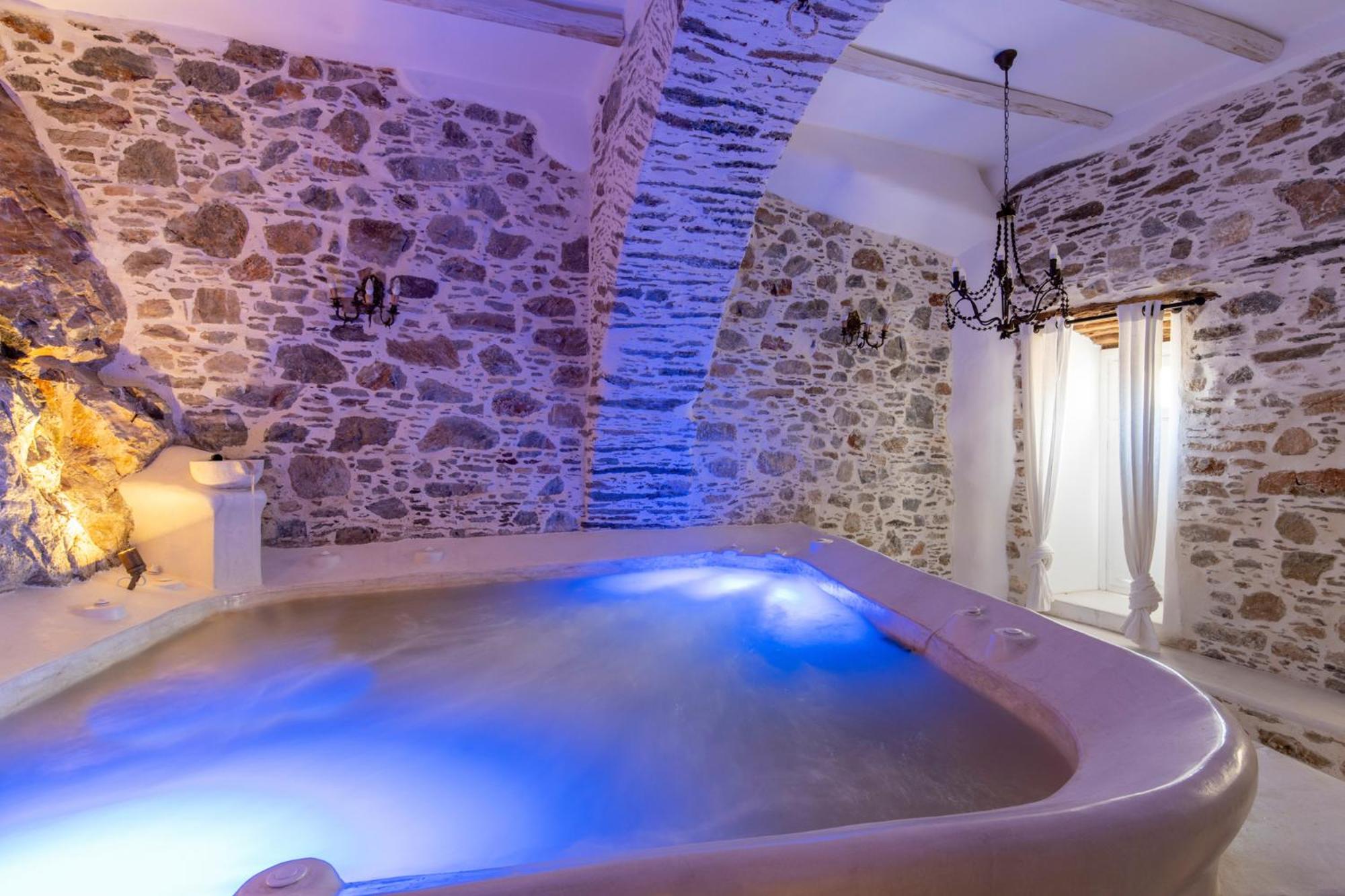 Glaukopis Retreat
