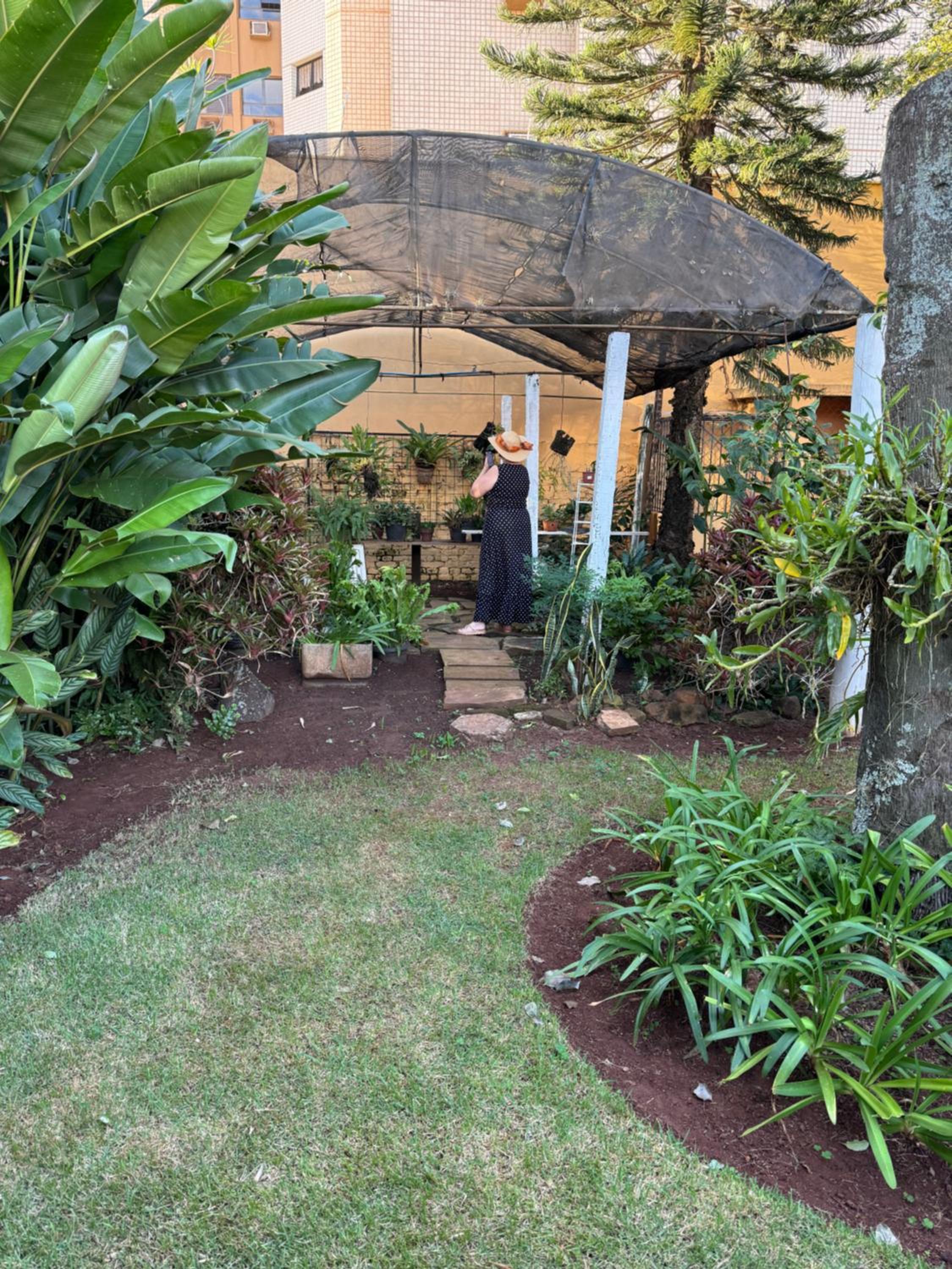 Casa da Vó Loy e seu espaço verde