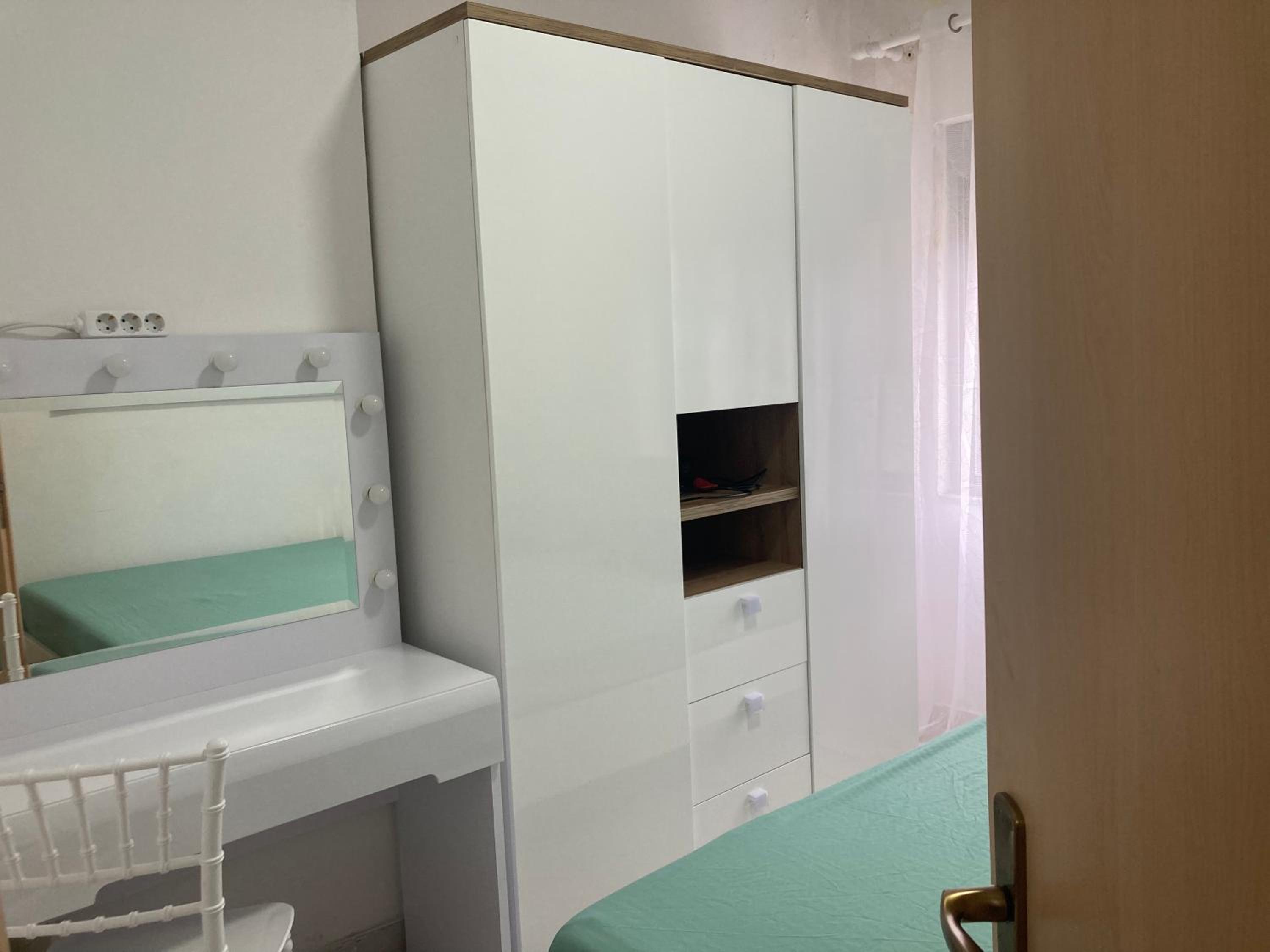 Majlinda's apartment