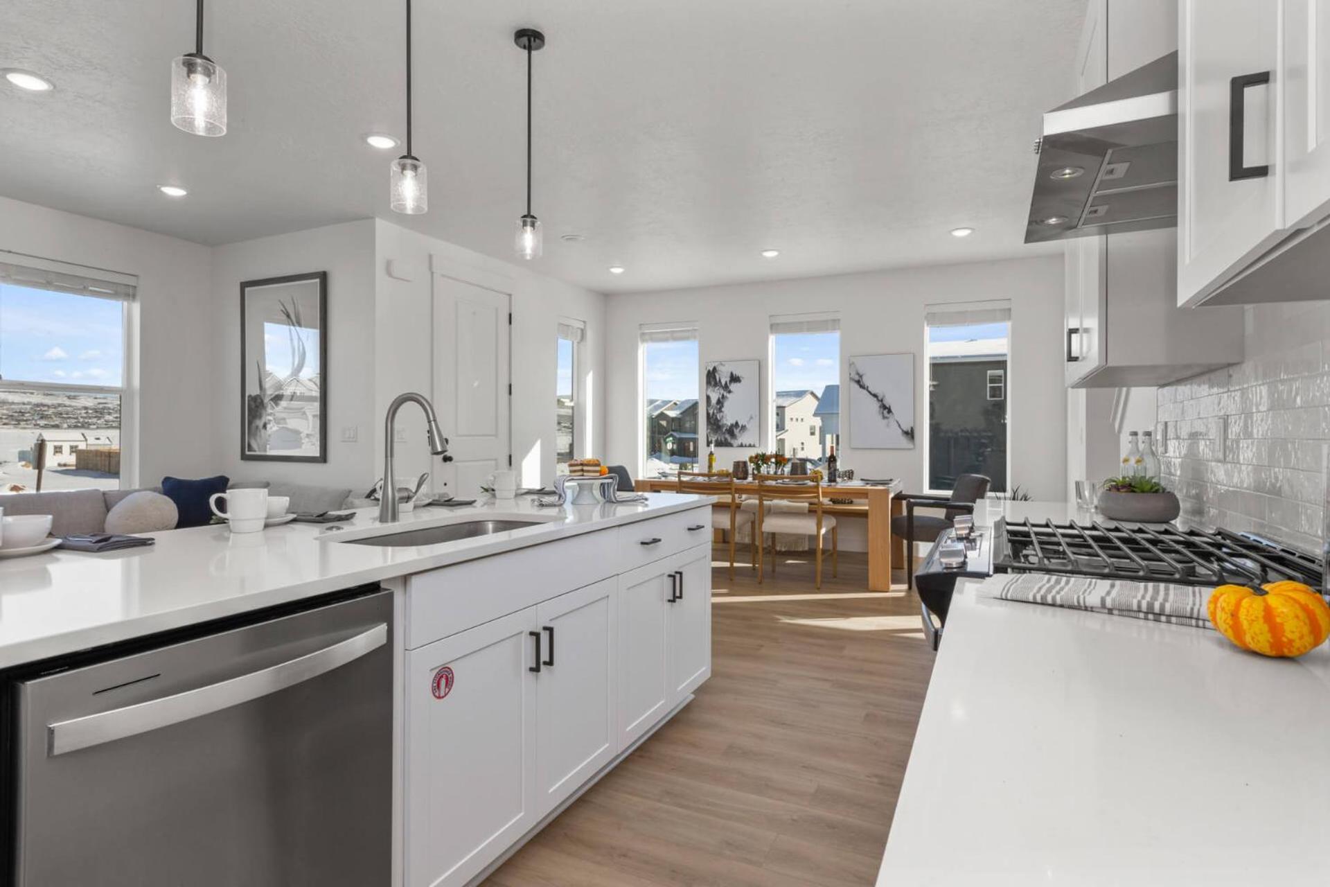 Silver Creek Village 6885 by Moose Management view 5