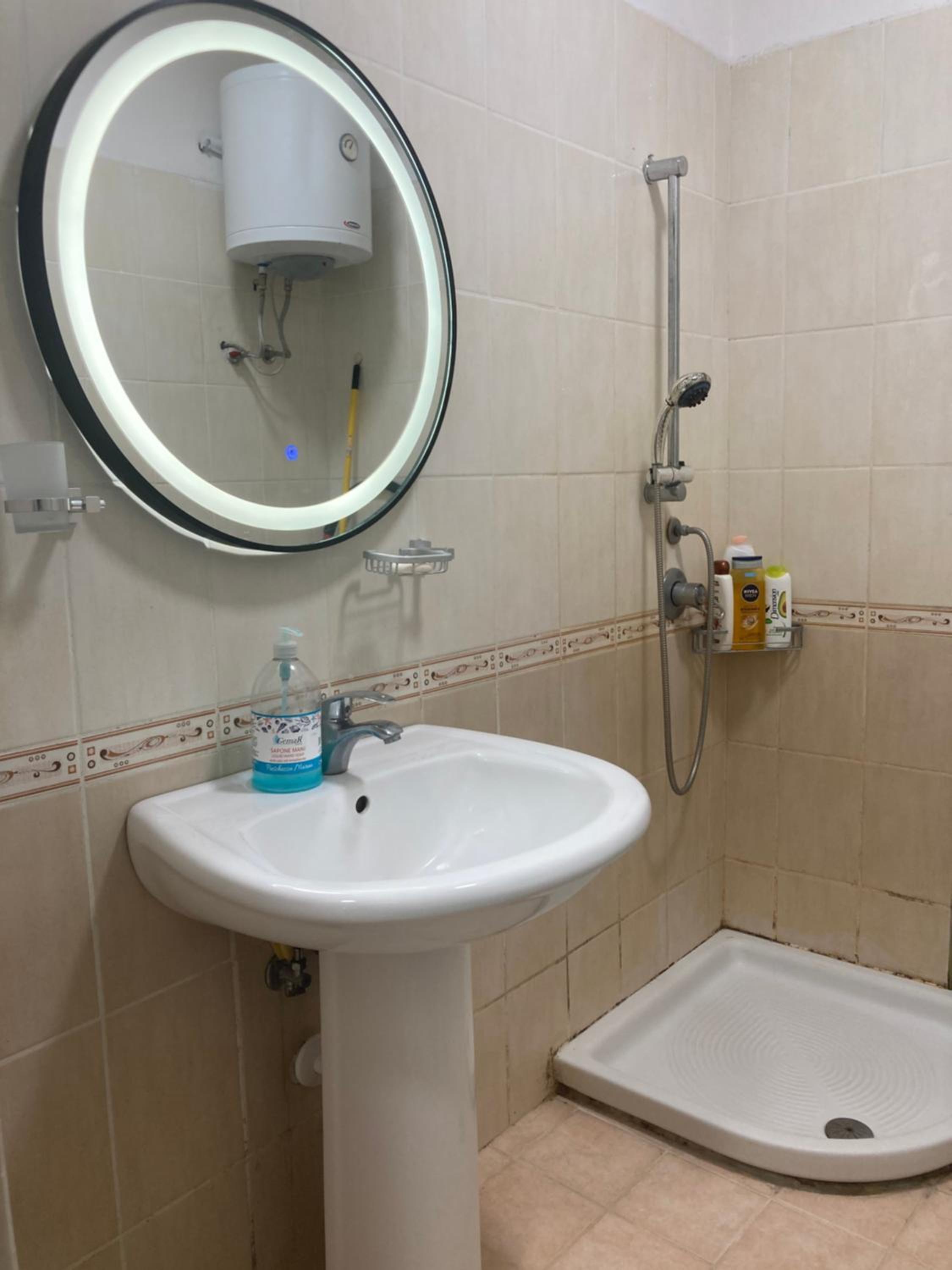 Majlinda's apartment