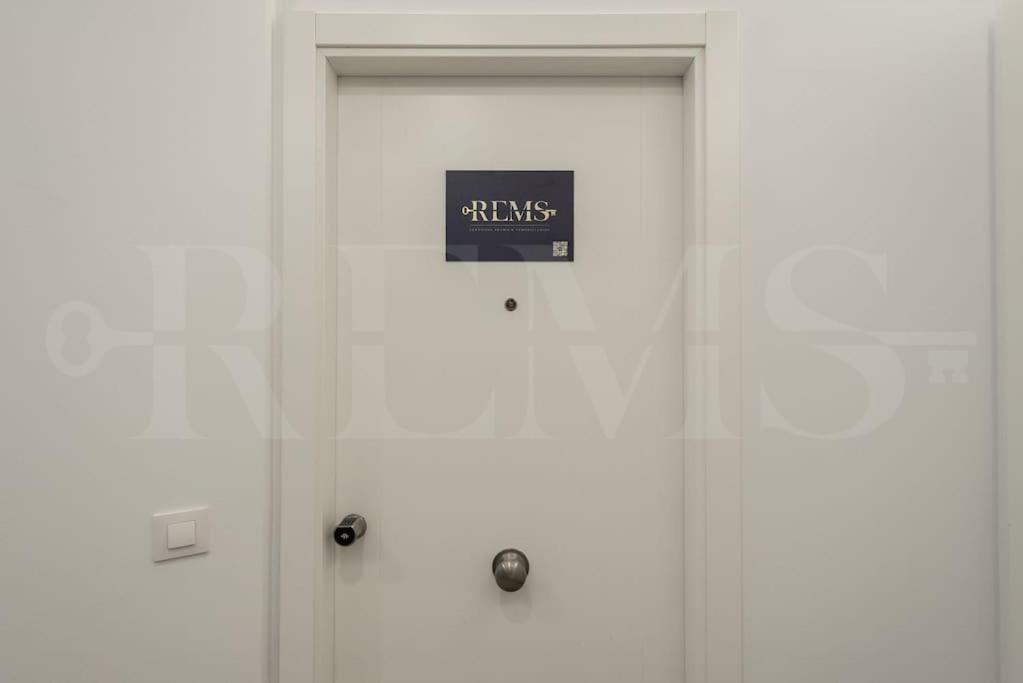 Comfortable apartment near the center by REMS