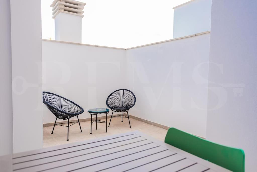 Comfortable apartment near the center by REMS