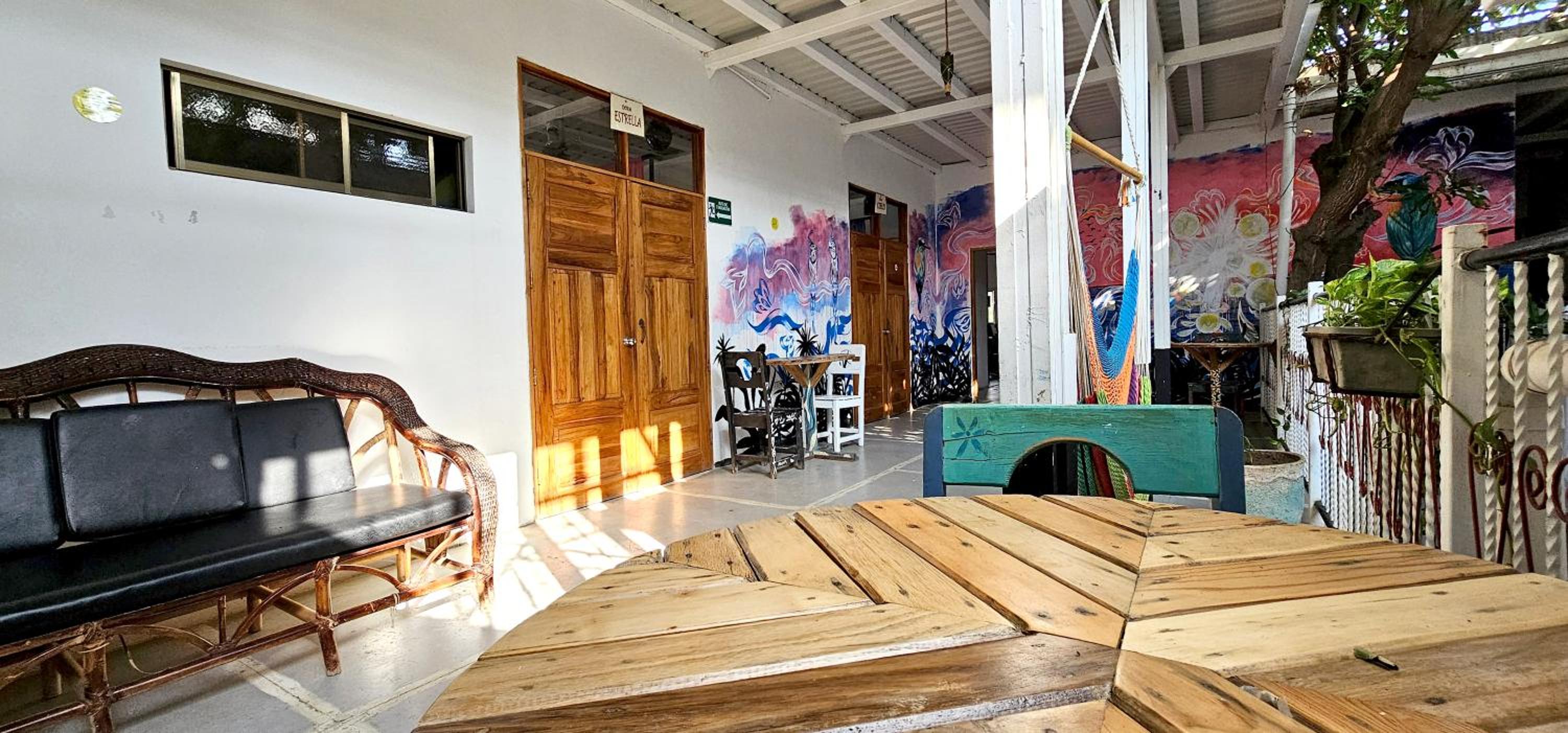 Casa Oro Eco Hostel