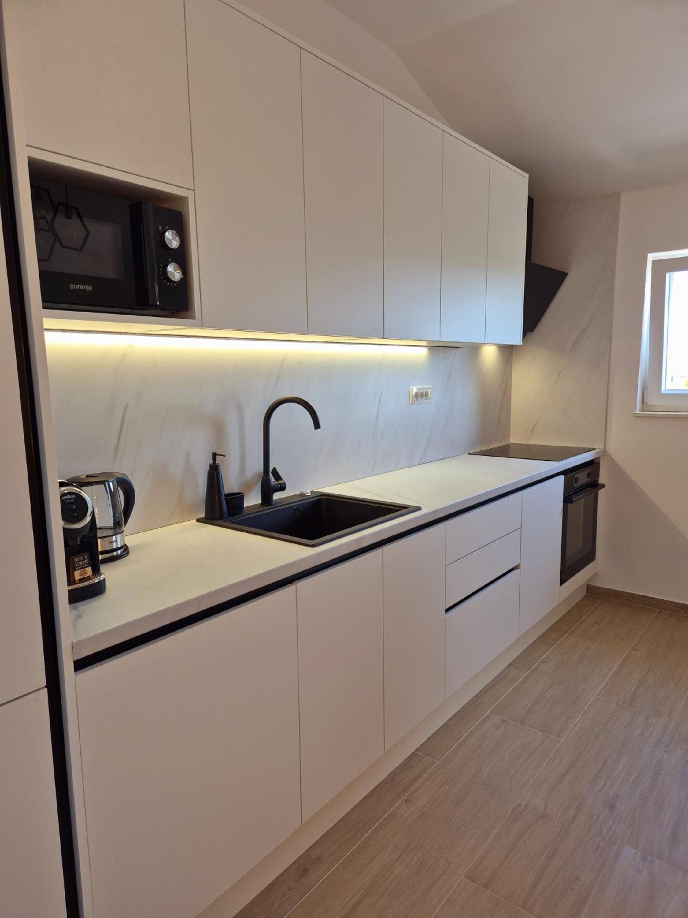 Apartman Dora view 2