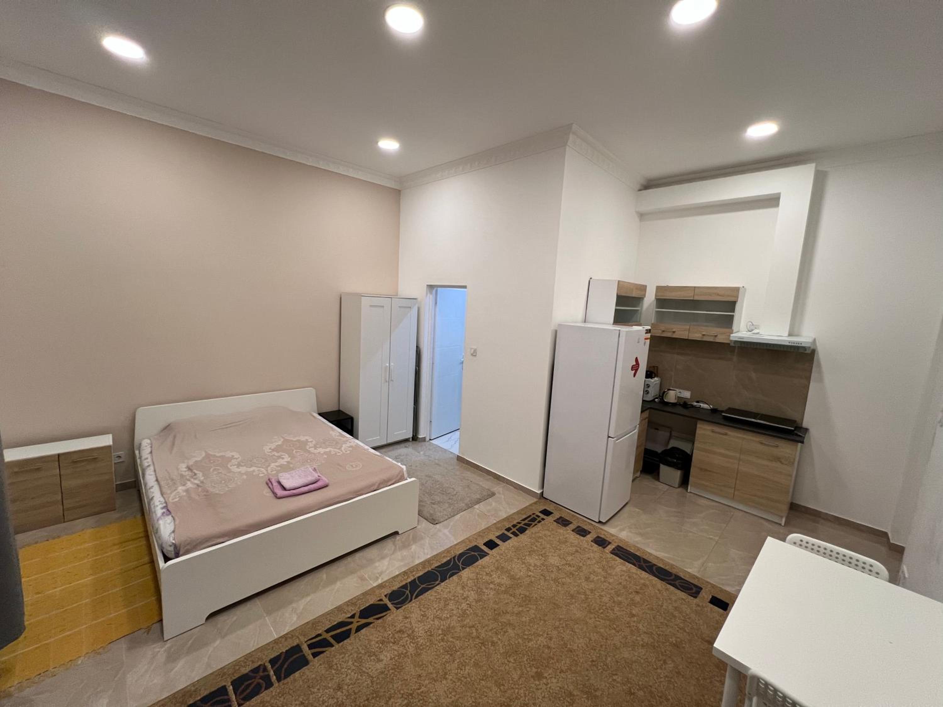 Bella Studio - A cozy studio in the city center view 2