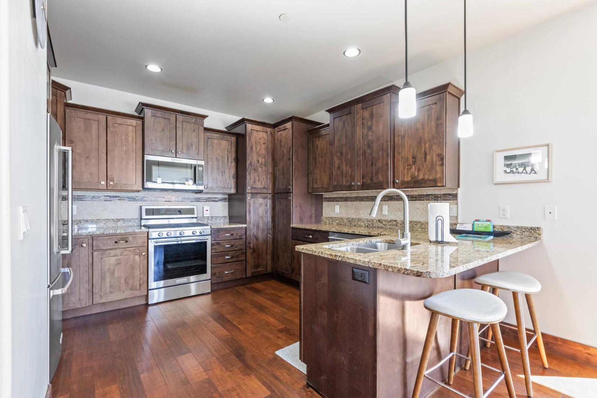 Black Rock Ridge 14275 L by Moose Management