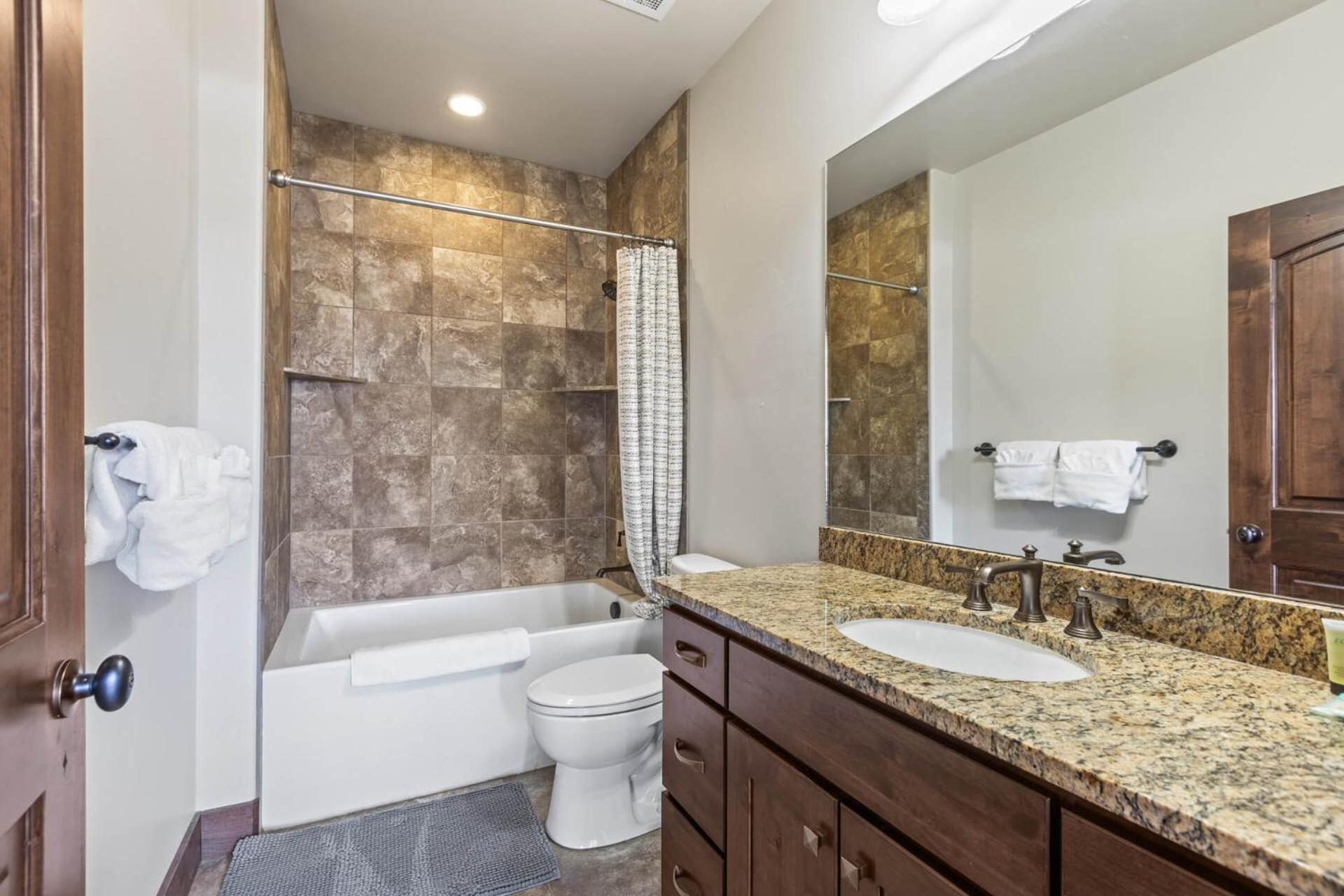 Black Rock Ridge 14275 L by Moose Management