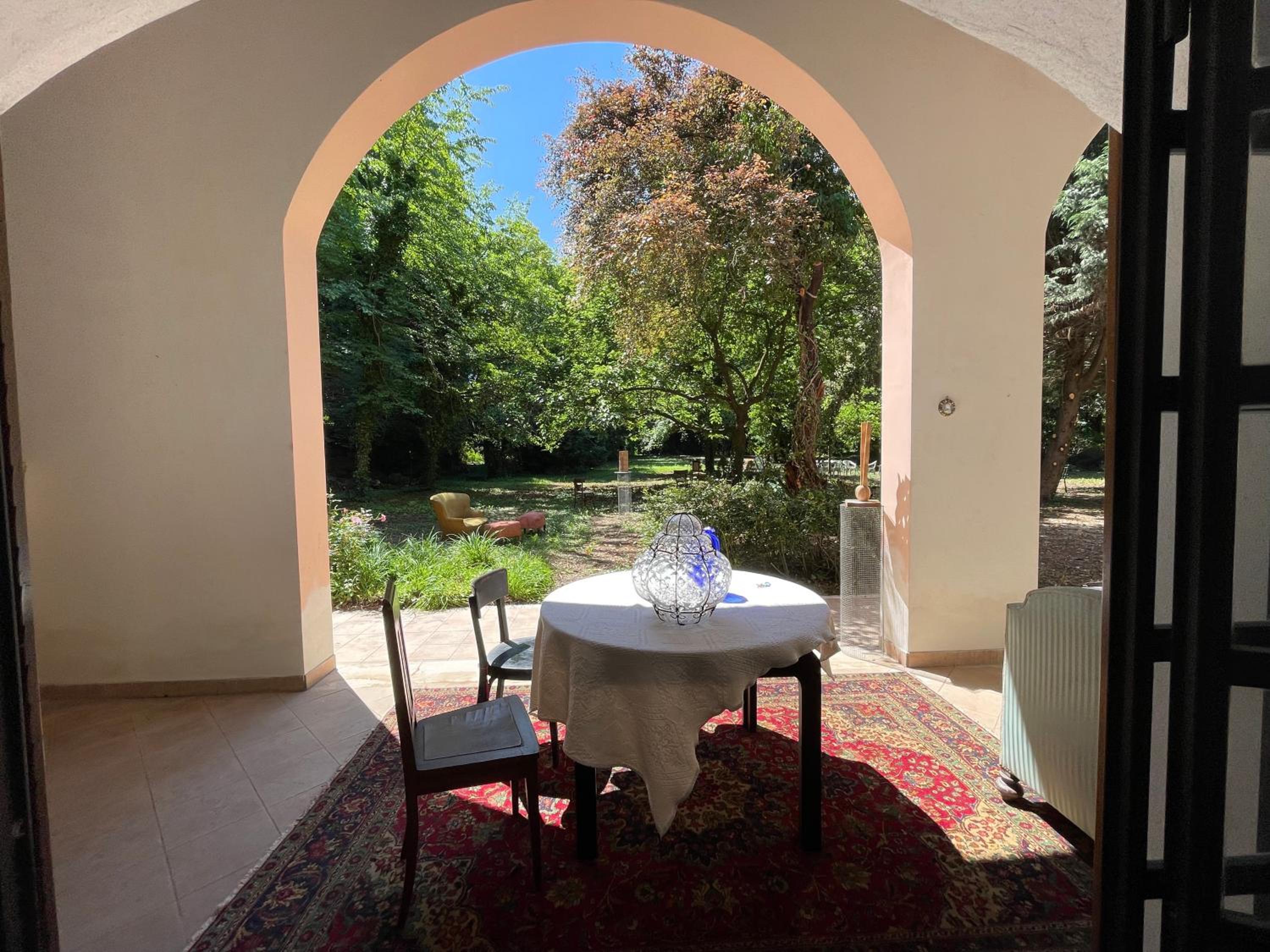 Private villa in the park close to Venice