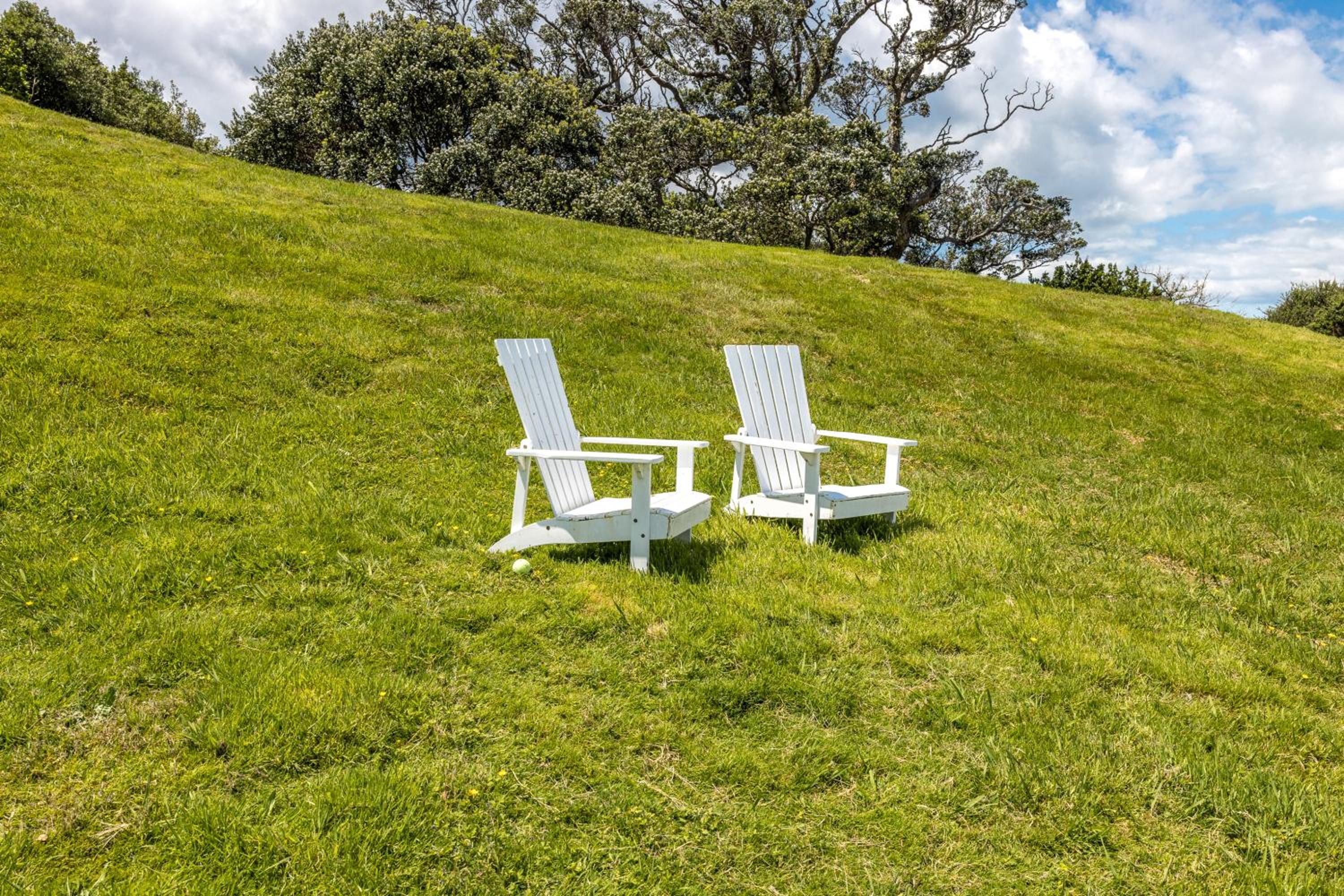 The Moorings Studio Apartments - Be My Guest Waiheke view 2