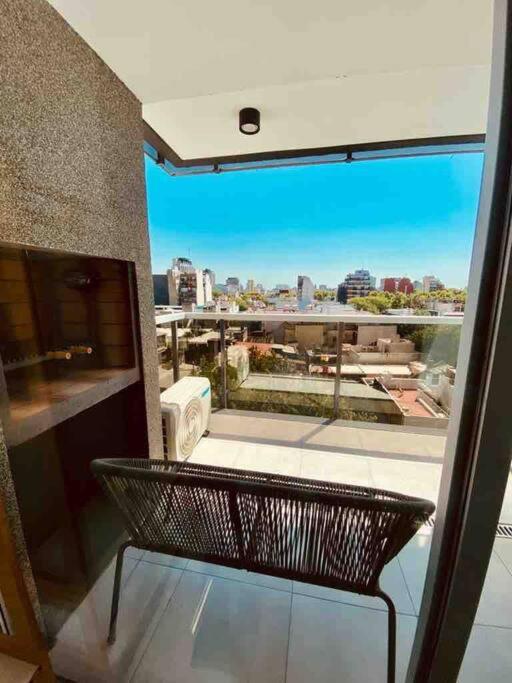 Moderno Estudio con Balcón y Parrilla en Palermo
