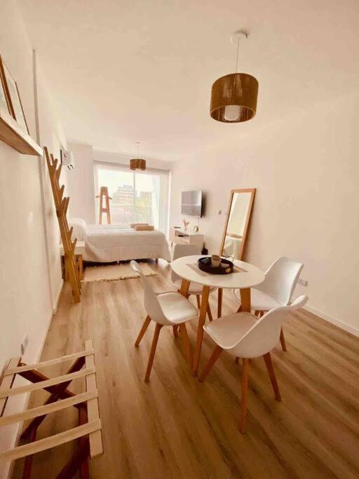 Moderno Estudio con Balcón y Parrilla en Palermo