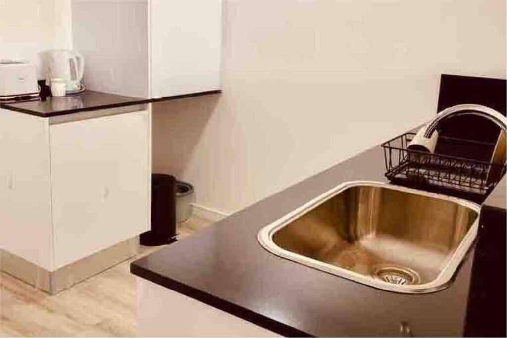 Moderno Estudio con Balcón y Parrilla en Palermo